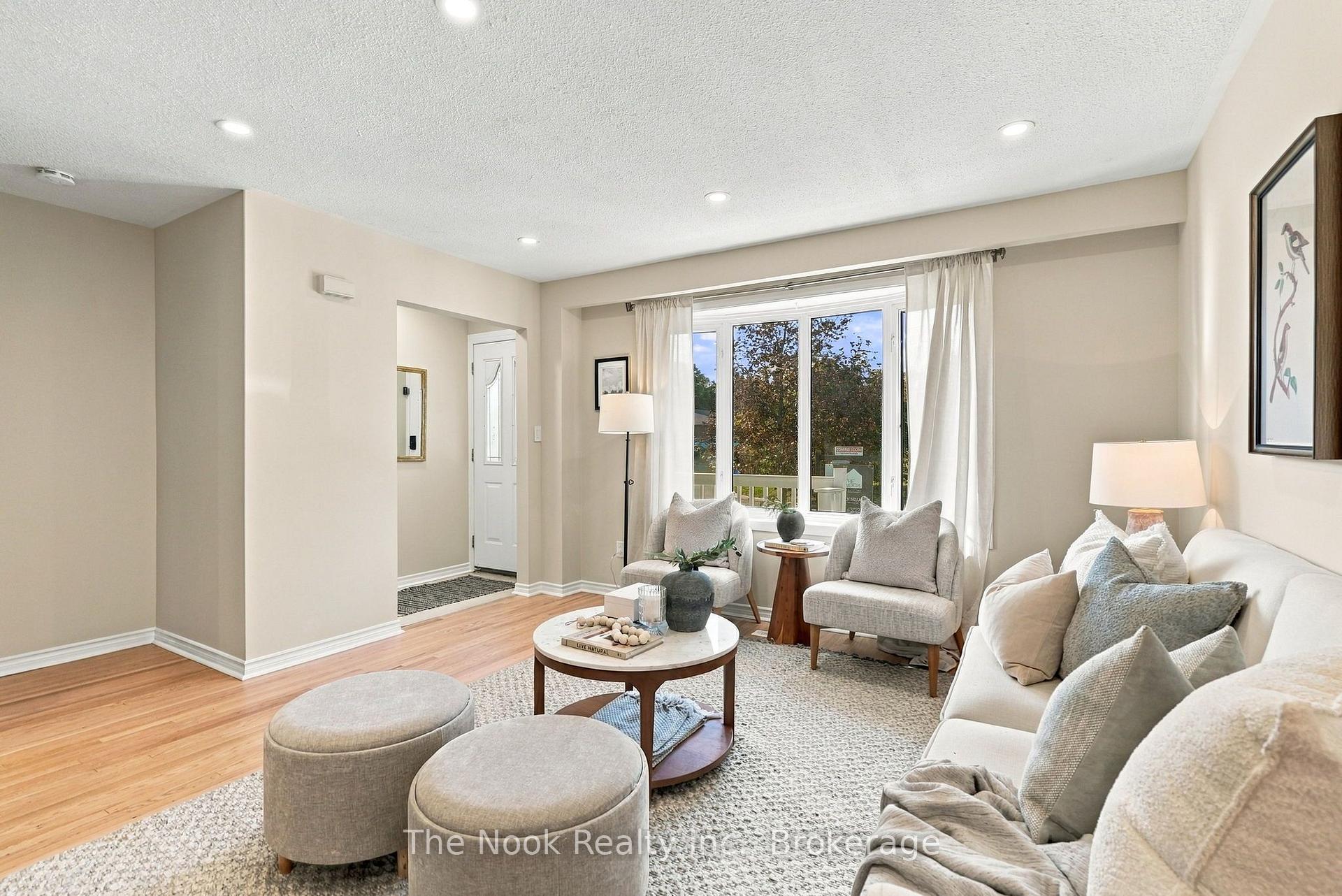 Photo 9 of 456 Harcourt Drive, Oshawa, Donevan — HOMEH