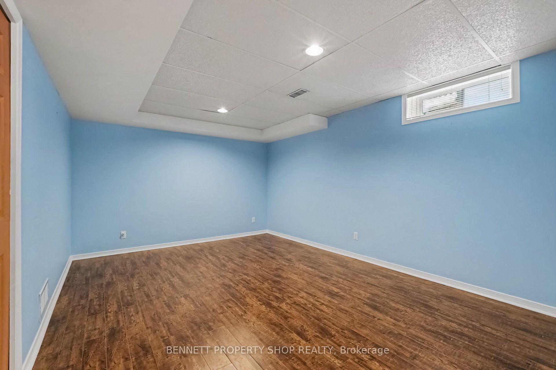Photo 33 of 13 Candow Crescent, Ottawa, Stittsville (North) — HOMEH