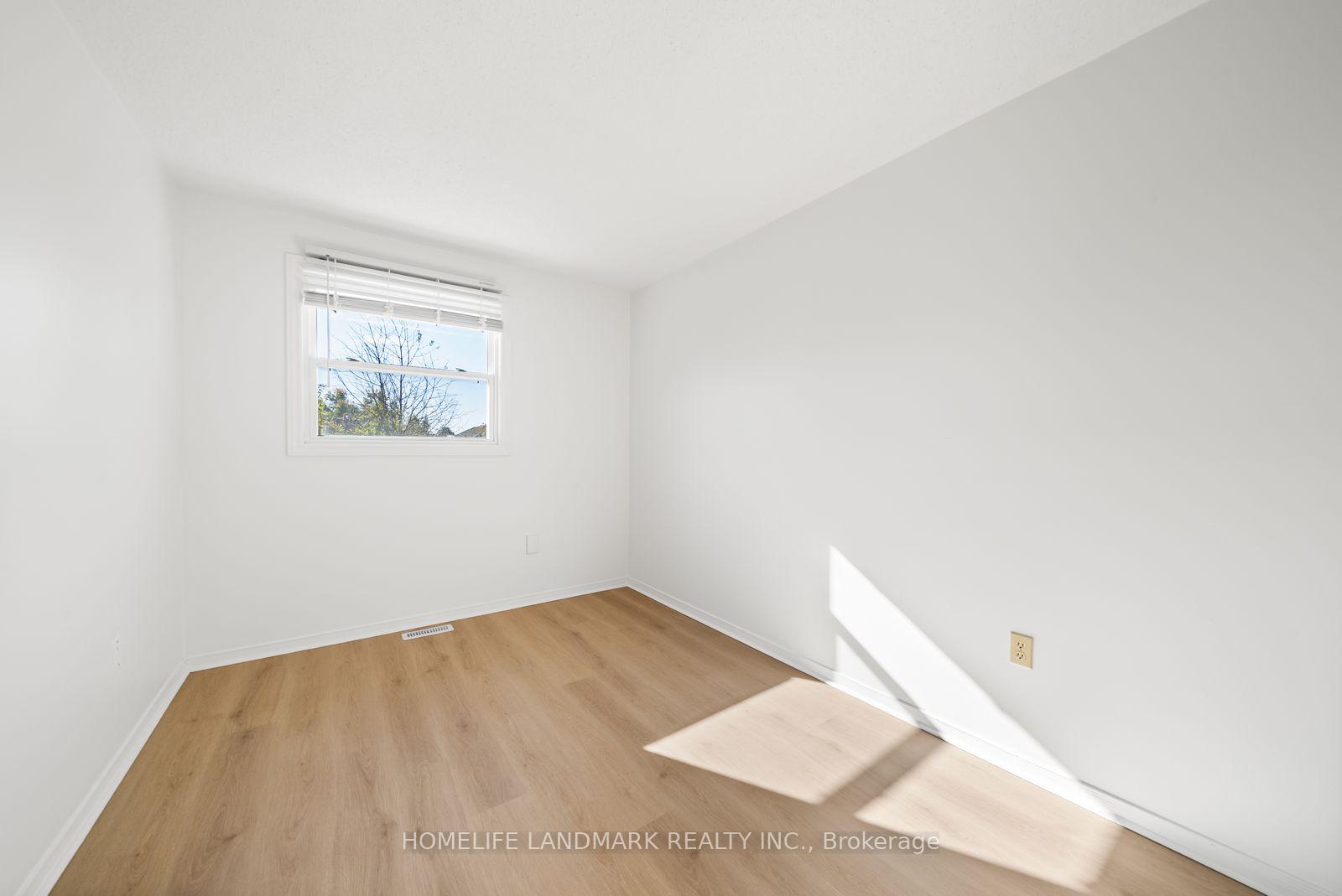 Photo 18 of 39 D'ambrosio Drive, Barrie, Painswick North — HOMEH