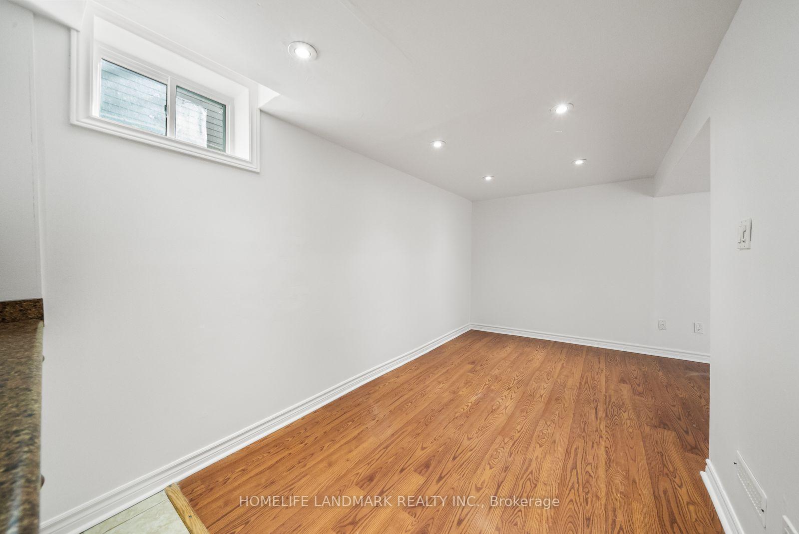 Photo 26 of 39 D'ambrosio Drive, Barrie, Painswick North — HOMEH