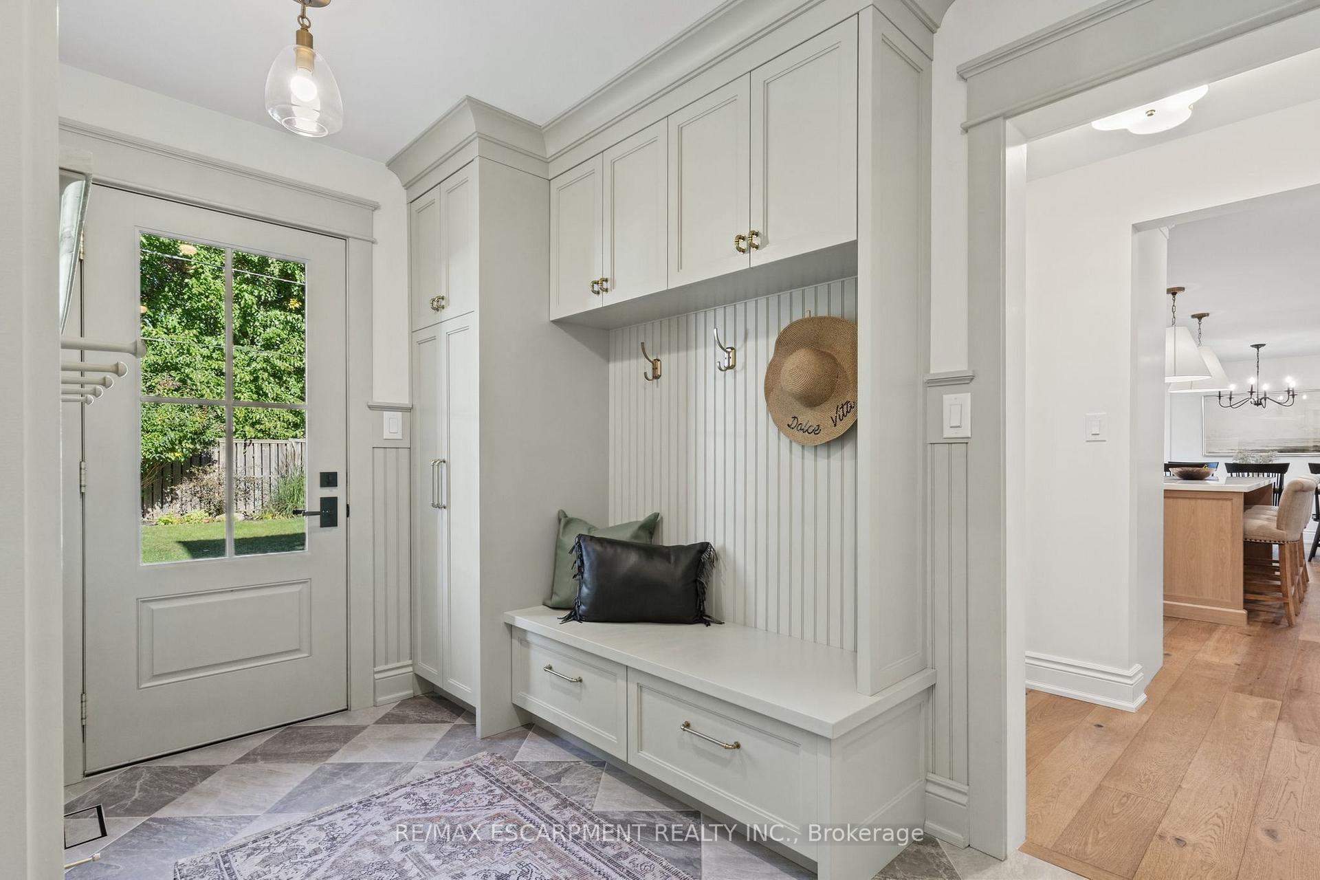 Photo 19 of 609 Cherrywood Drive, Burlington, LaSalle — HOMEH