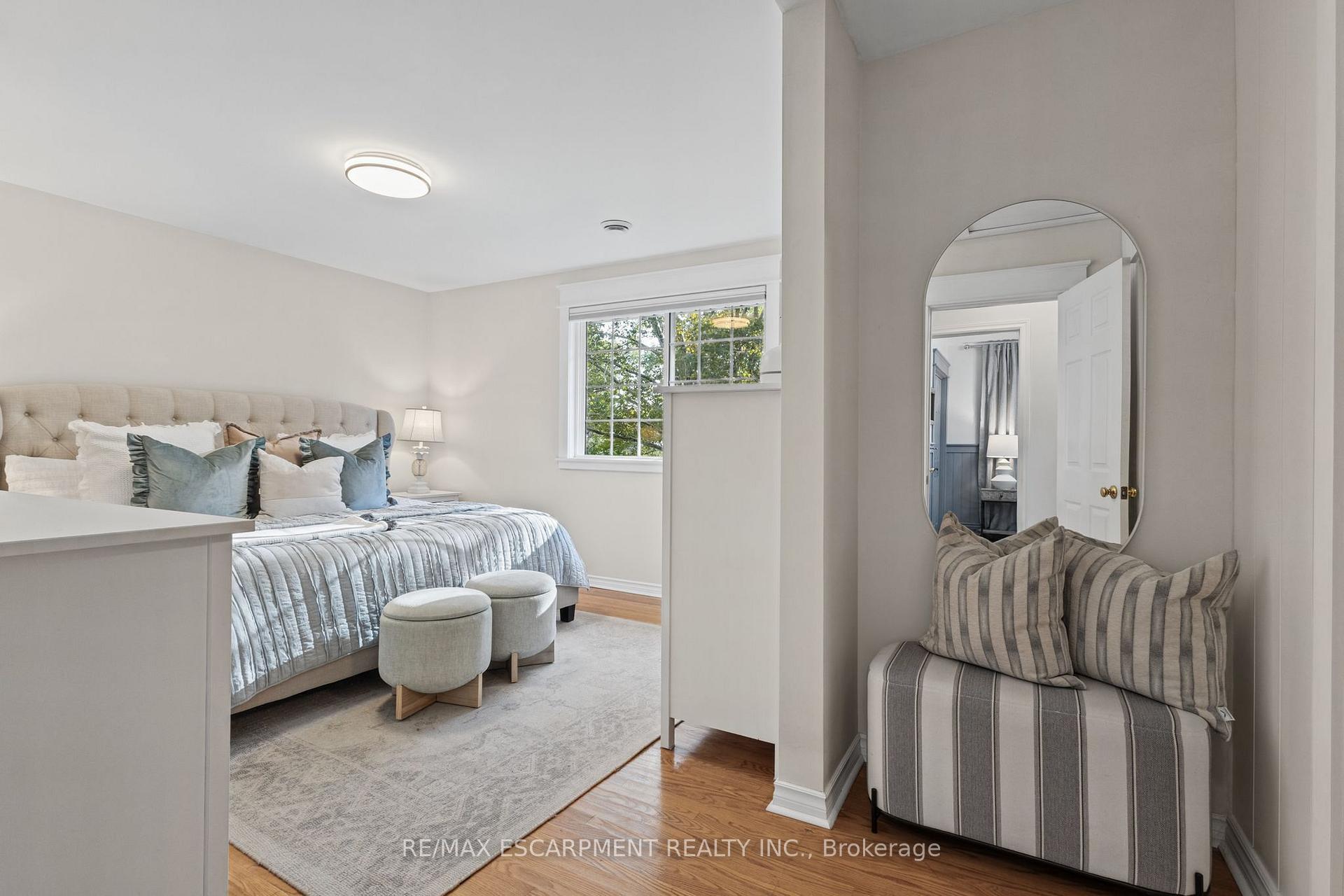 Photo 22 of 609 Cherrywood Drive, Burlington, LaSalle — HOMEH