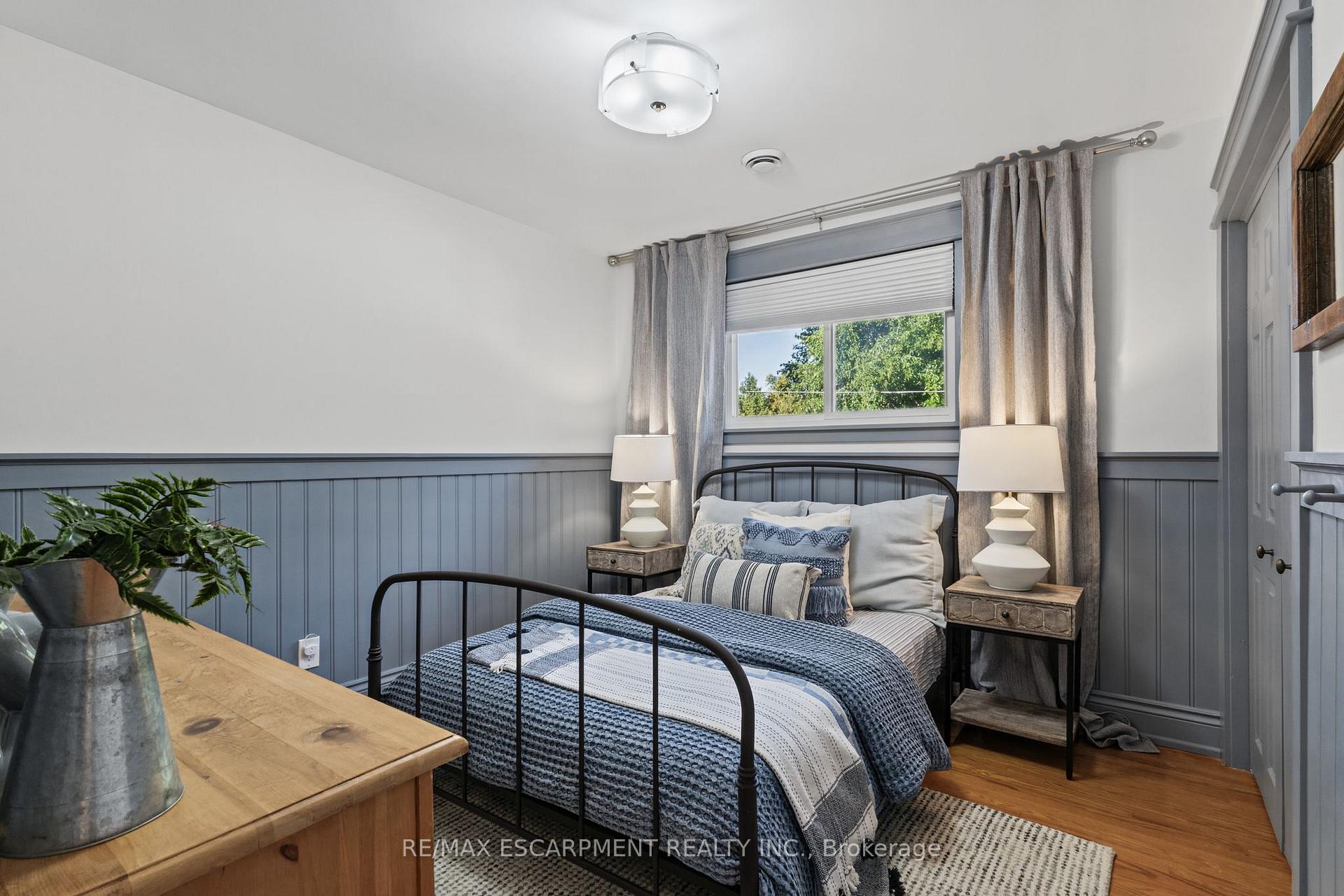 Photo 29 of 609 Cherrywood Drive, Burlington, LaSalle — HOMEH