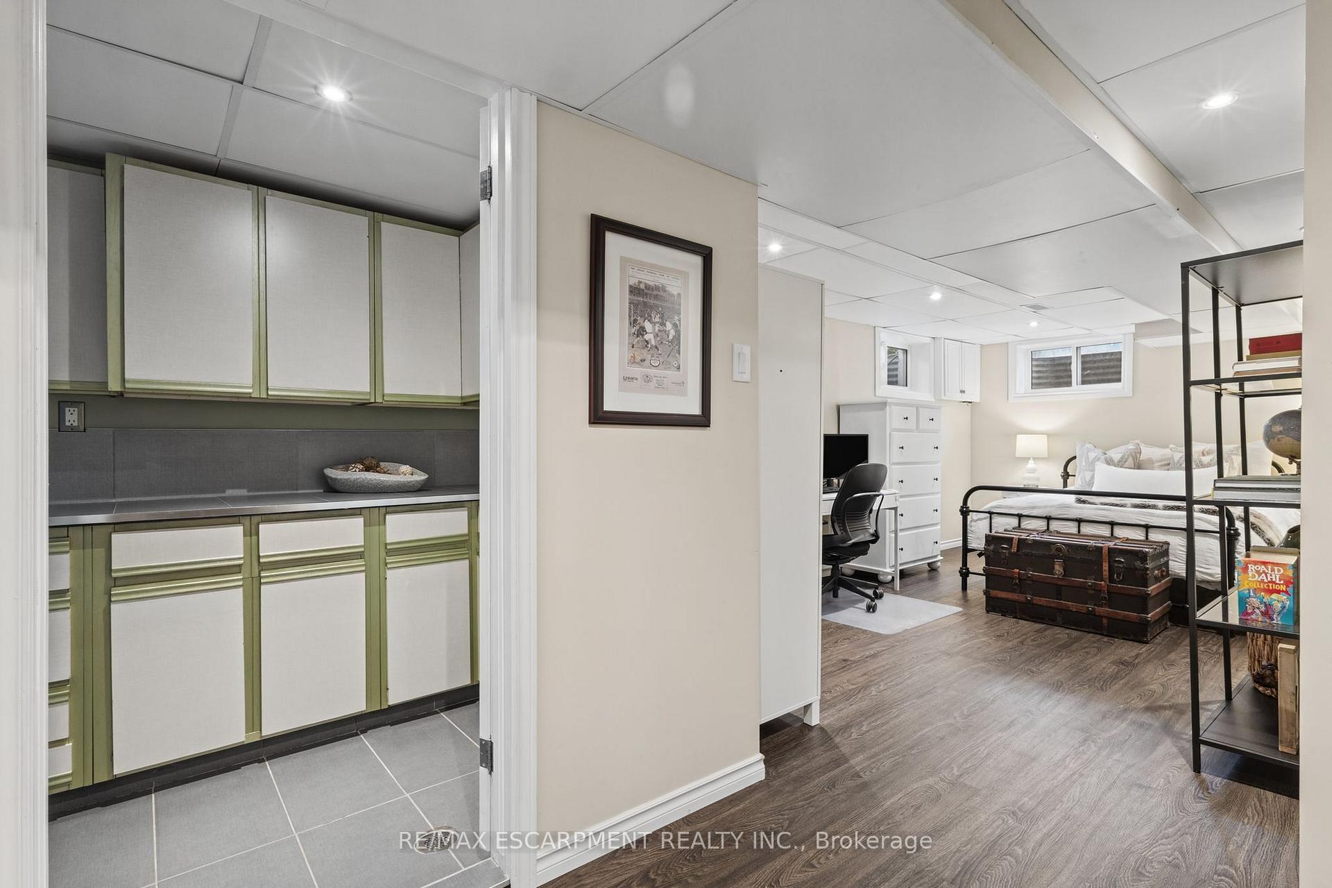 Photo 36 of 609 Cherrywood Drive, Burlington, LaSalle — HOMEH
