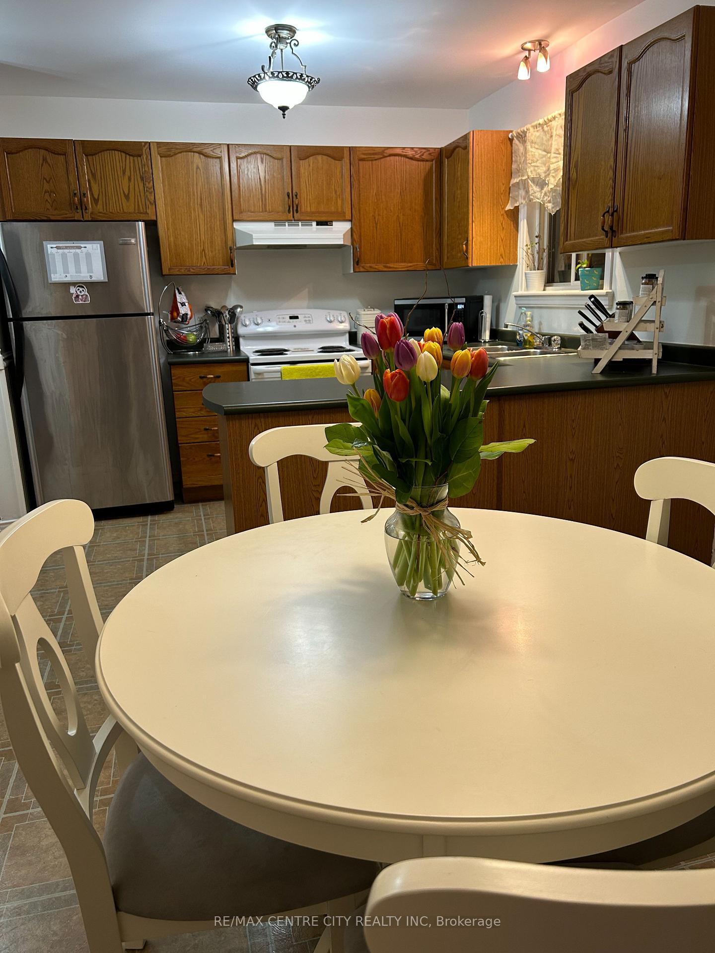 Photo 9 of 21 Juno Drive, St. Thomas — HOMEH