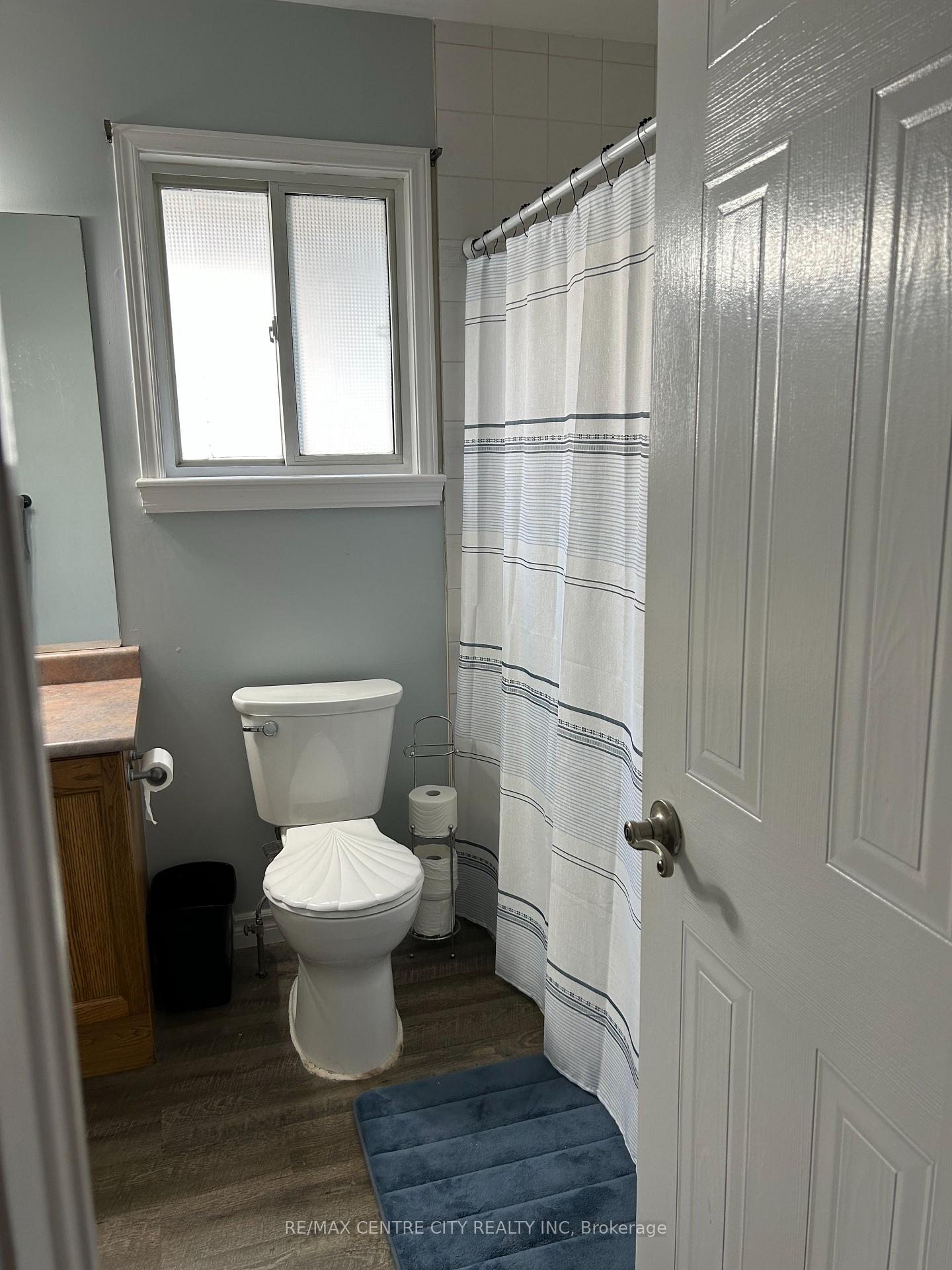 Photo 10 of 21 Juno Drive, St. Thomas — HOMEH