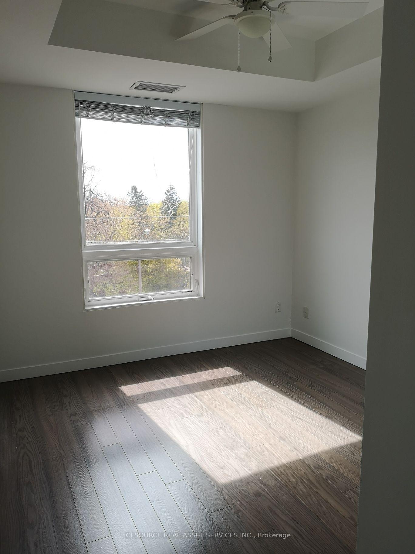 Photo 8 of Unit 423, 3560 St. Clair Avenue E, Scarborough, Kennedy Park — HOMEH