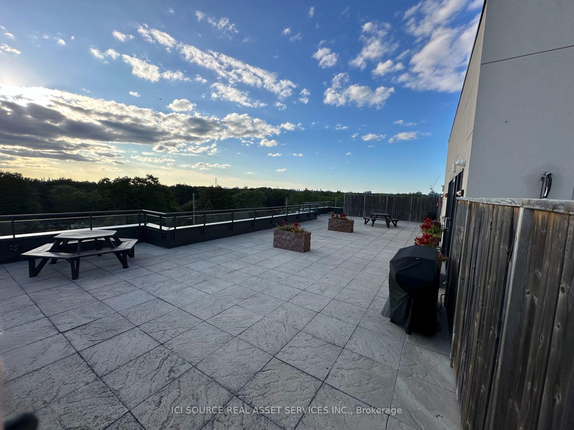 Photo 22 of Unit 423, 3560 St. Clair Avenue E, Scarborough, Kennedy Park — HOMEH