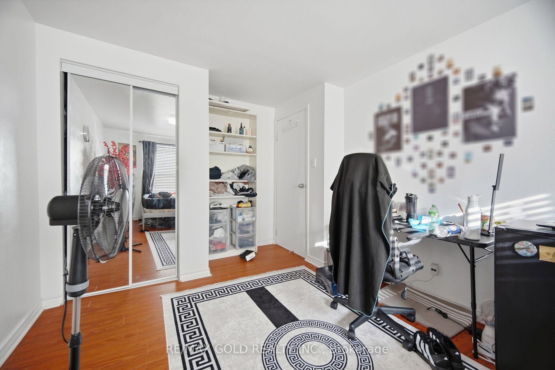 Photo 22 of 83 Clarion Road, Etobicoke, Willowridge-Martingrove-Richview — HOMEH