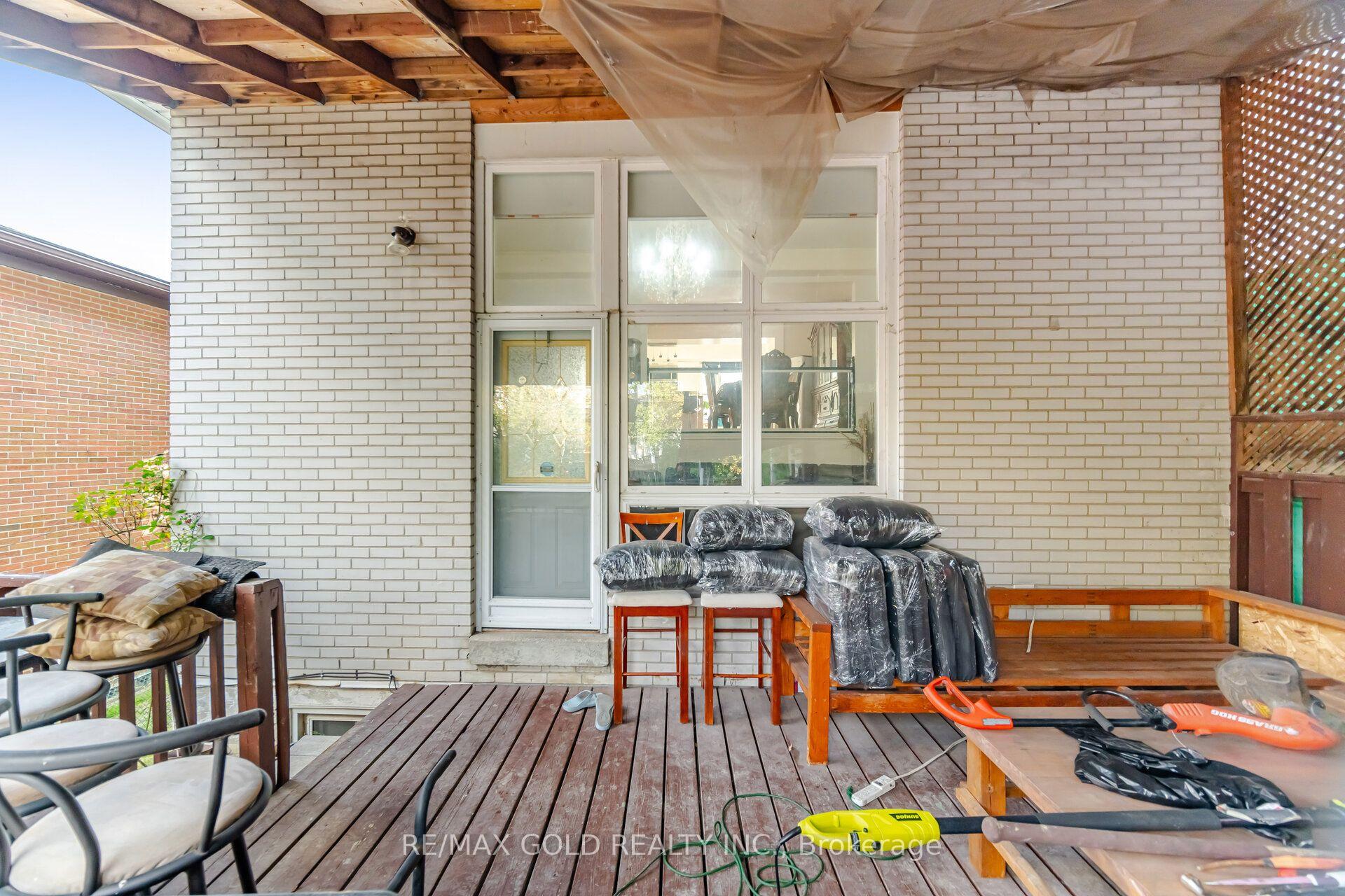 Photo 39 of 83 Clarion Road, Etobicoke, Willowridge-Martingrove-Richview — HOMEH