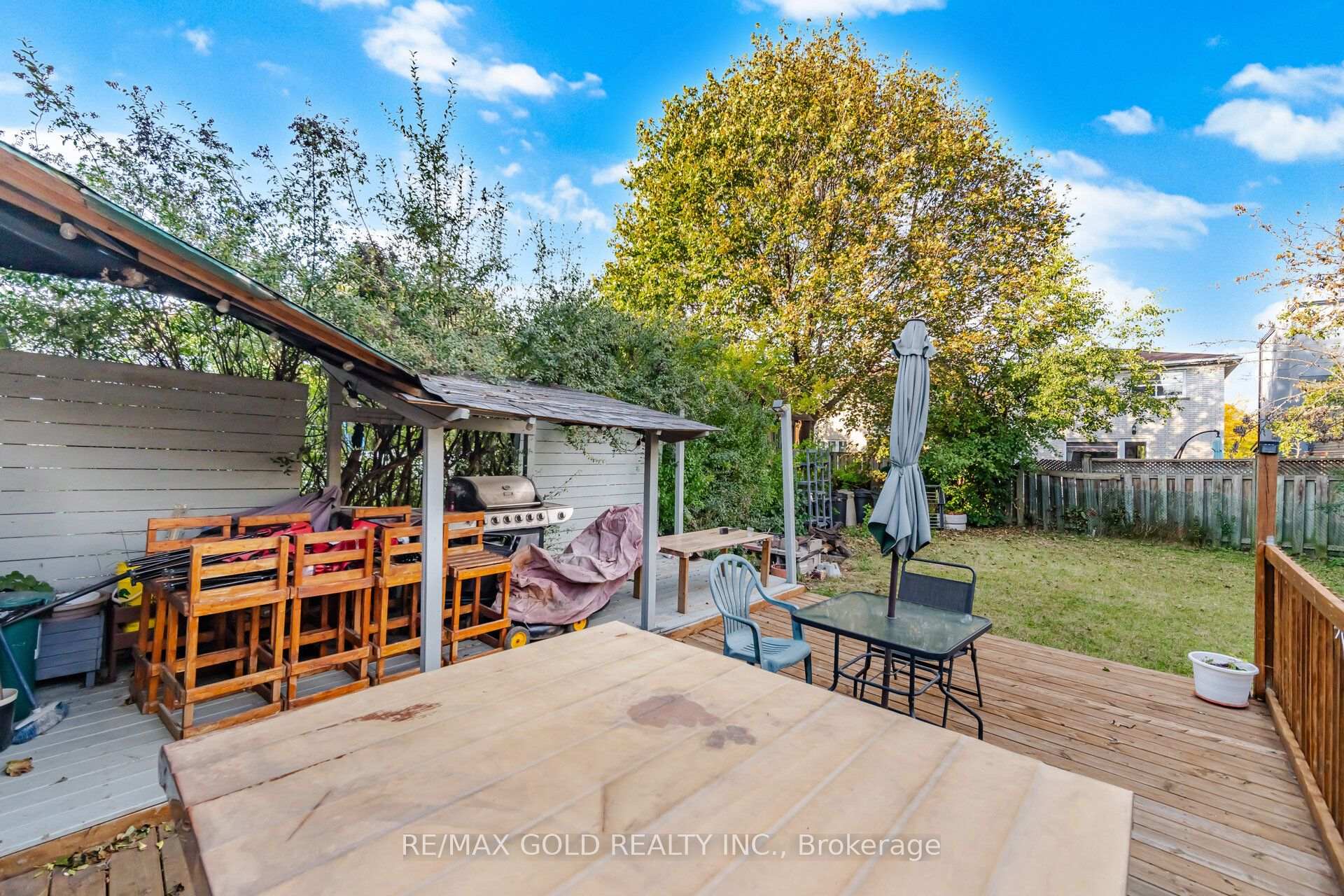 Photo 44 of 83 Clarion Road, Etobicoke, Willowridge-Martingrove-Richview — HOMEH