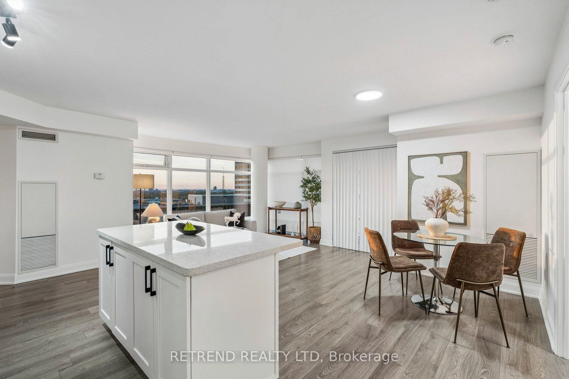 Photo 44 of Unit 2808, 2191 Yonge Street, Toronto, Mount Pleasant West — HOMEH
