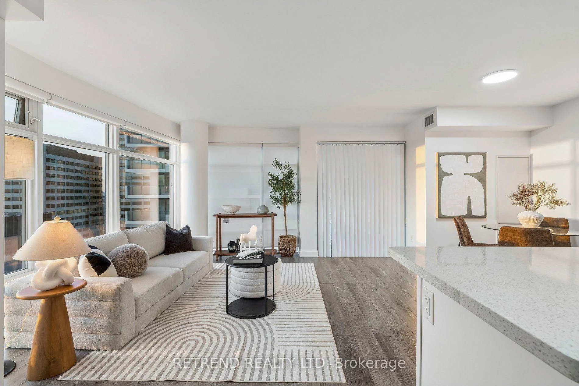 Photo 51 of Unit 2808, 2191 Yonge Street, Toronto, Mount Pleasant West — HOMEH