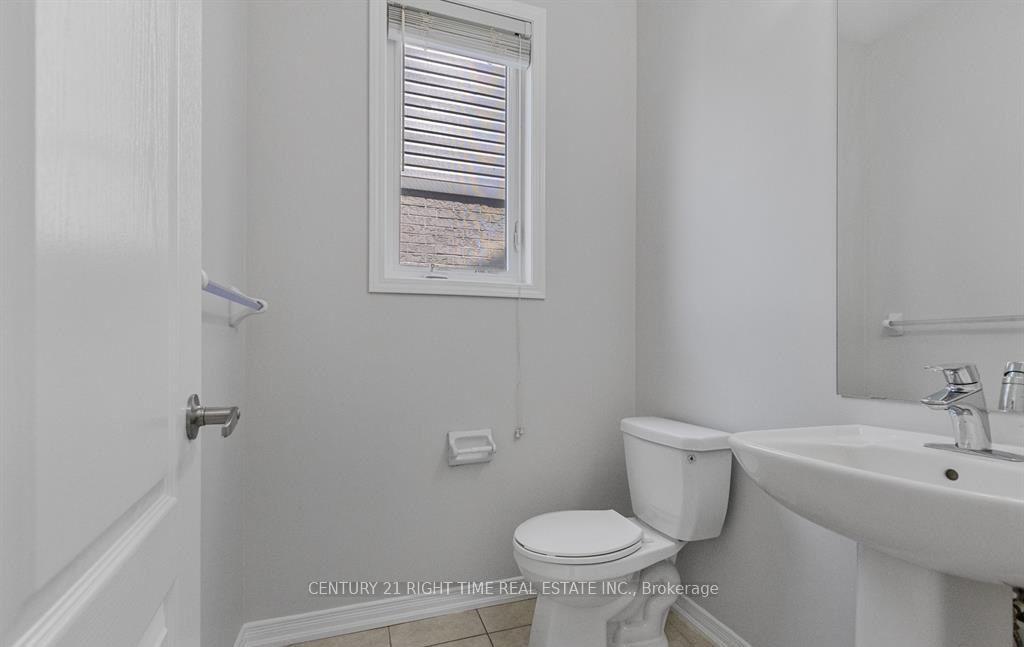 Photo 7 of 25 Munro Circle, Brantford, Empire South — HOMEH