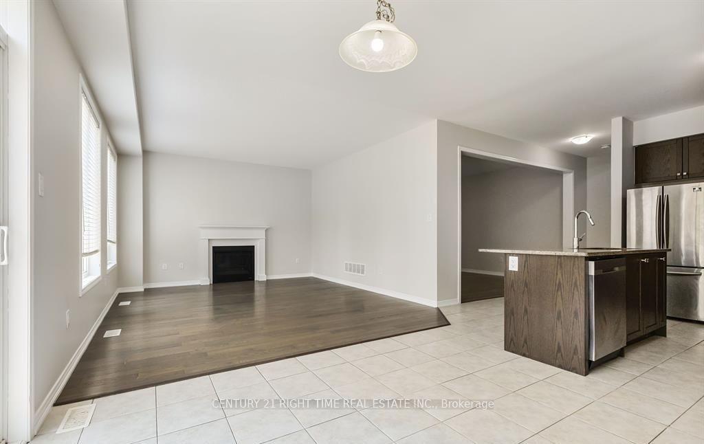 Photo 15 of 25 Munro Circle, Brantford, Empire South — HOMEH