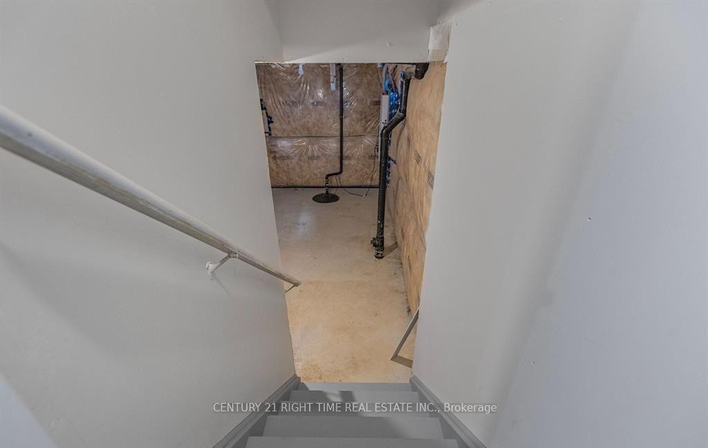 Photo 30 of 25 Munro Circle, Brantford, Empire South — HOMEH
