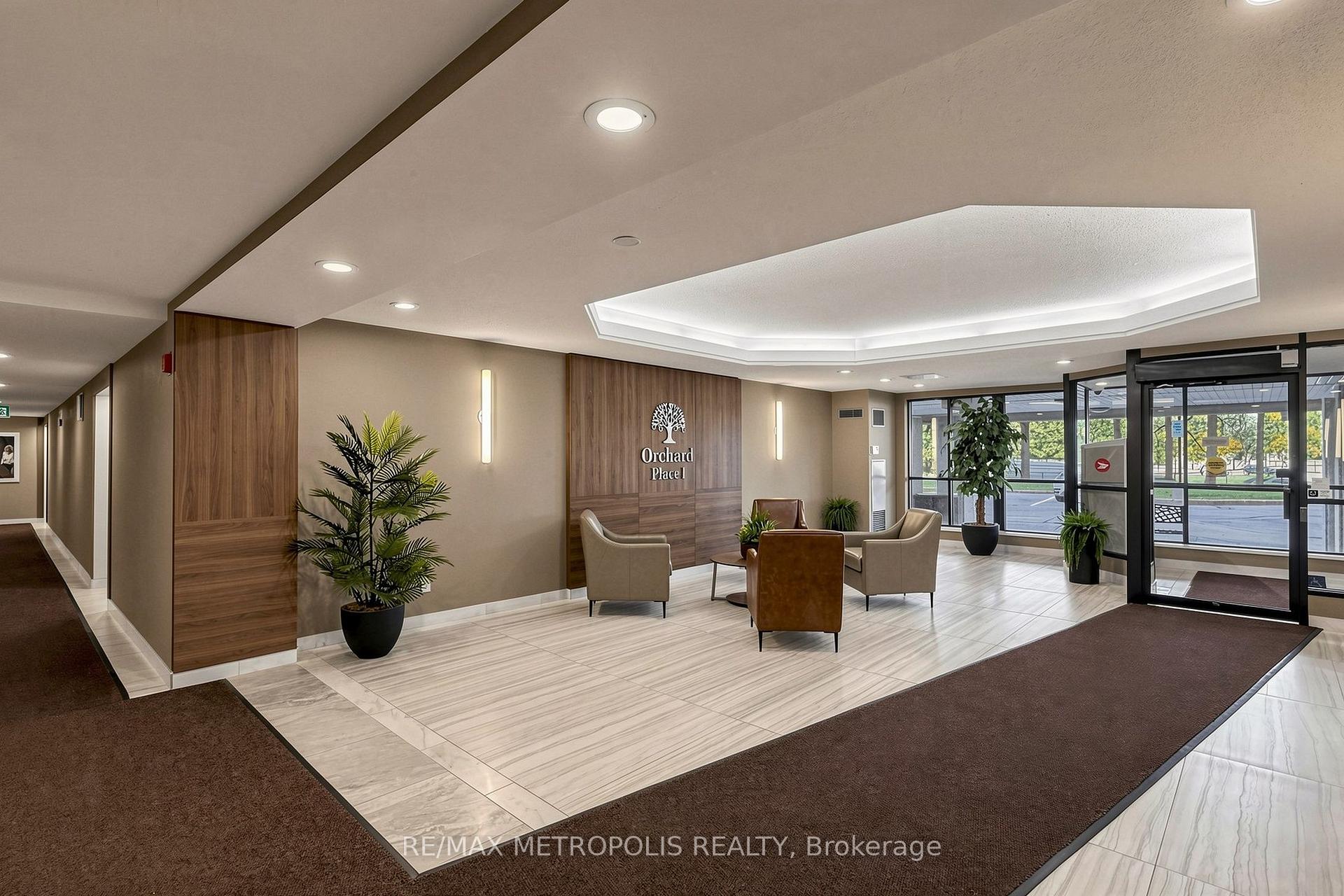 Photo 5 of Unit 207, 1111 Bough Beeches Boulevard, Mississauga, Rathwood — HOMEH