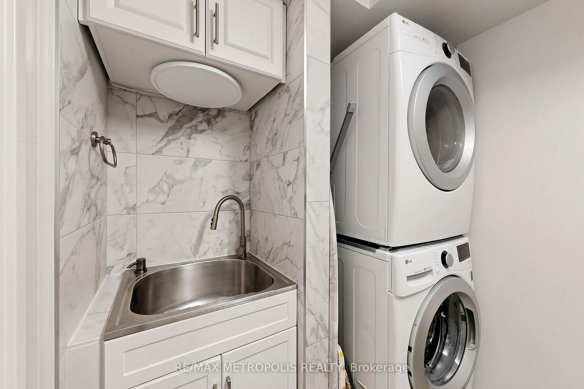 Photo 35 of Unit 207, 1111 Bough Beeches Boulevard, Mississauga, Rathwood — HOMEH