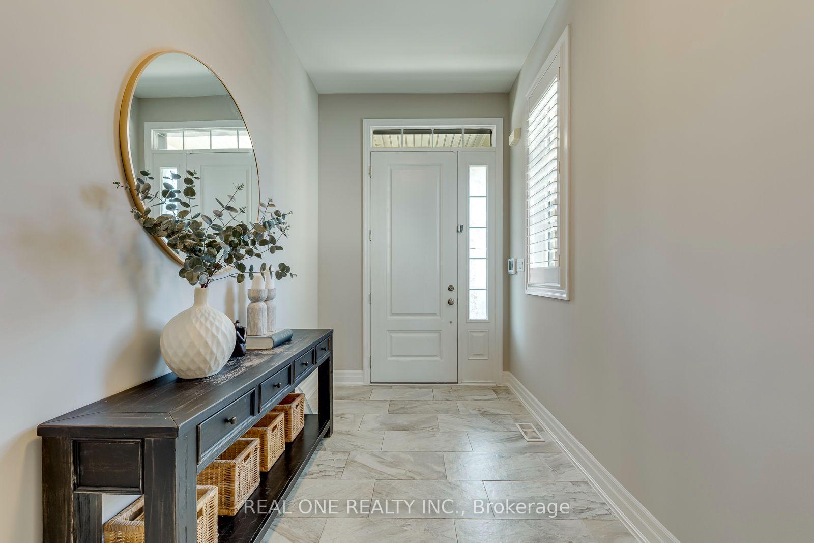 Photo 8 of 3181 Sunflower Drive, Oakville, Glenorchy — HOMEH