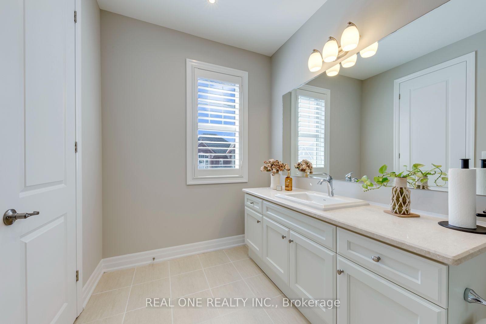 Photo 45 of 3181 Sunflower Drive, Oakville, Glenorchy — HOMEH