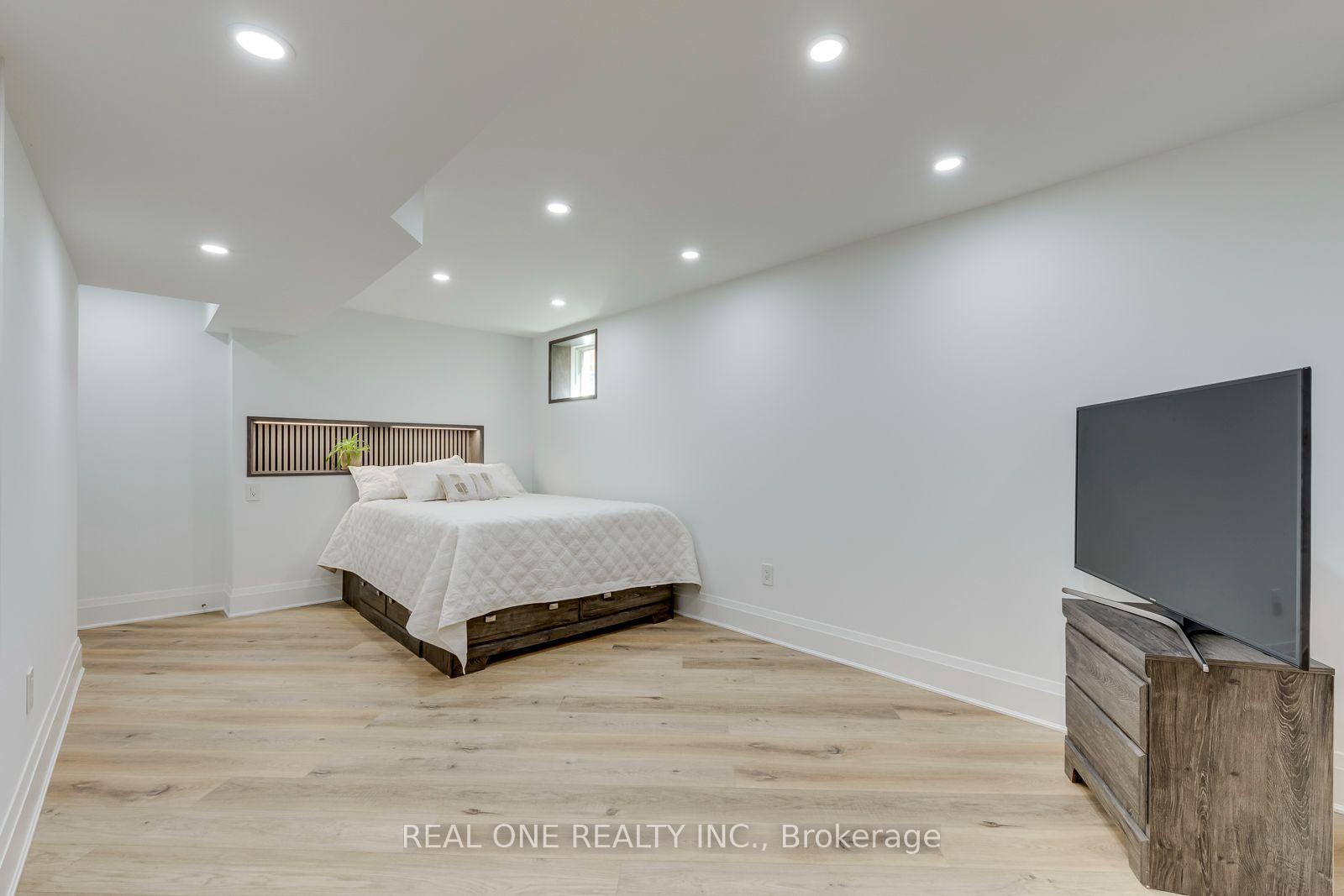 Photo 55 of 3181 Sunflower Drive, Oakville, Glenorchy — HOMEH