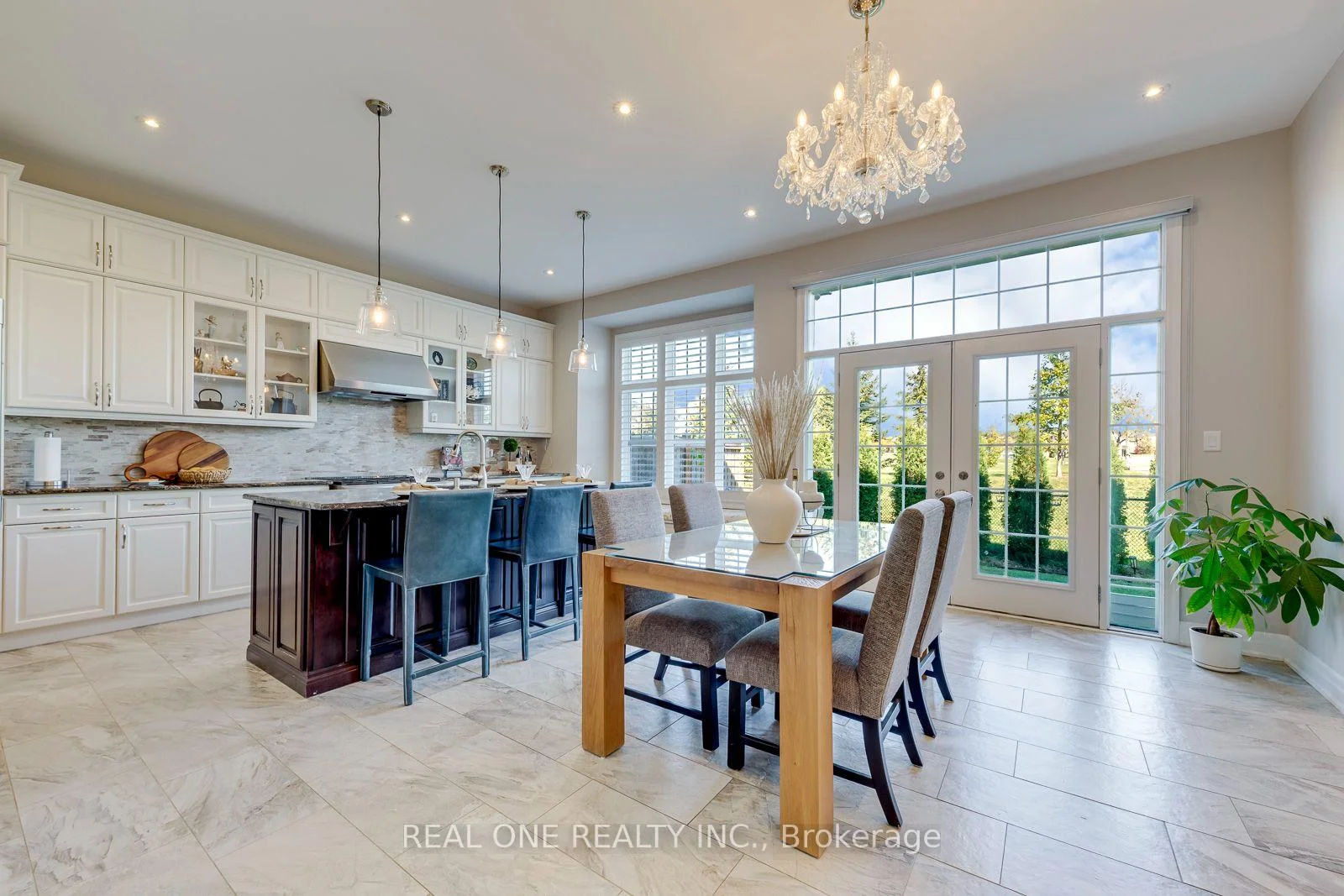 Photo 23 of 3181 Sunflower Drive, Oakville, Glenorchy — HOMEH