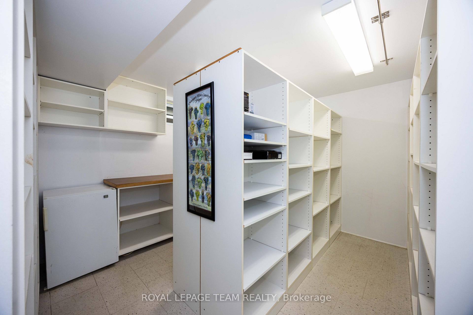 Photo 41 of 2128 Benjamin Avenue, Ottawa, McKellar Heights/Glabar Park — HOMEH