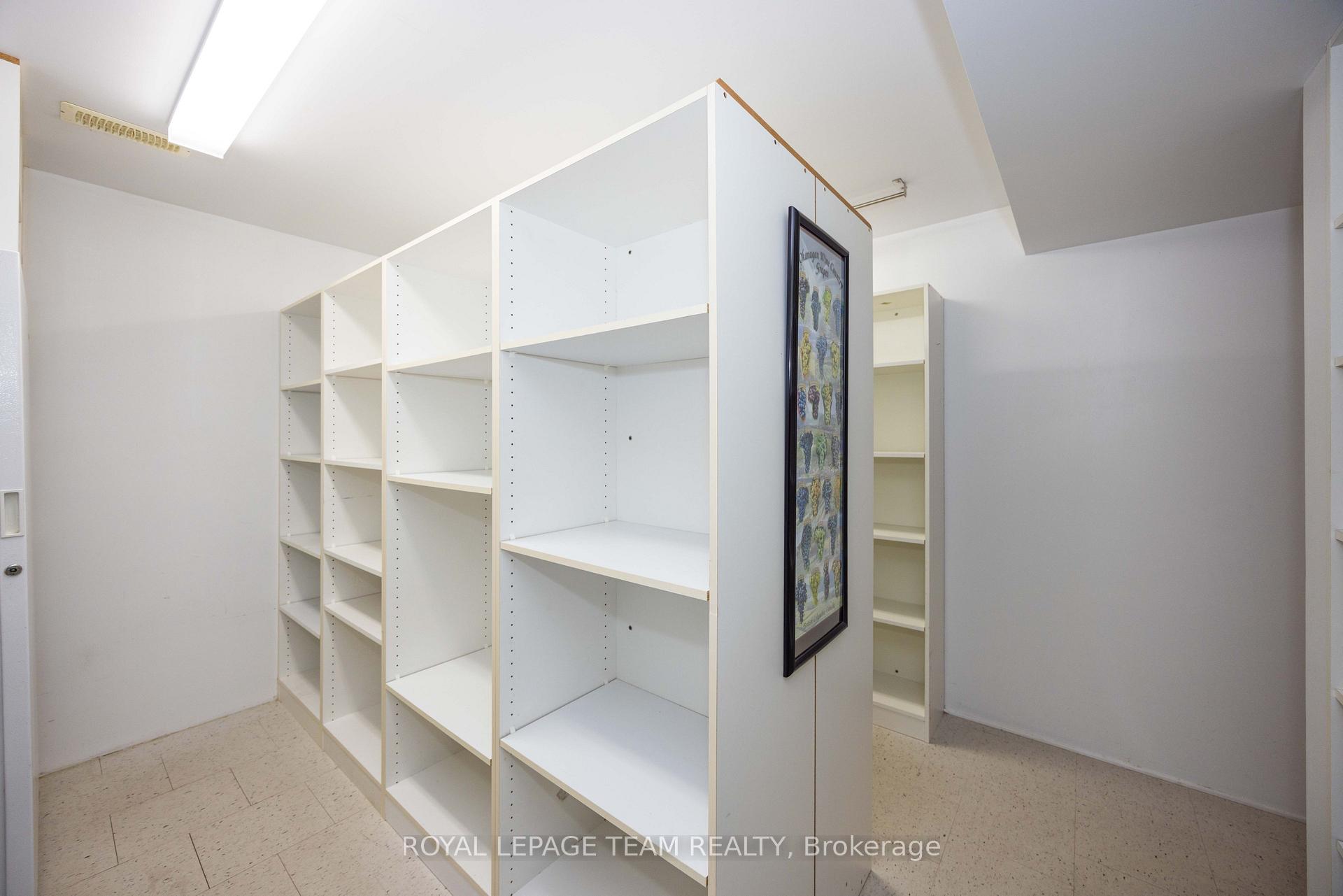 Photo 42 of 2128 Benjamin Avenue, Ottawa, McKellar Heights/Glabar Park — HOMEH