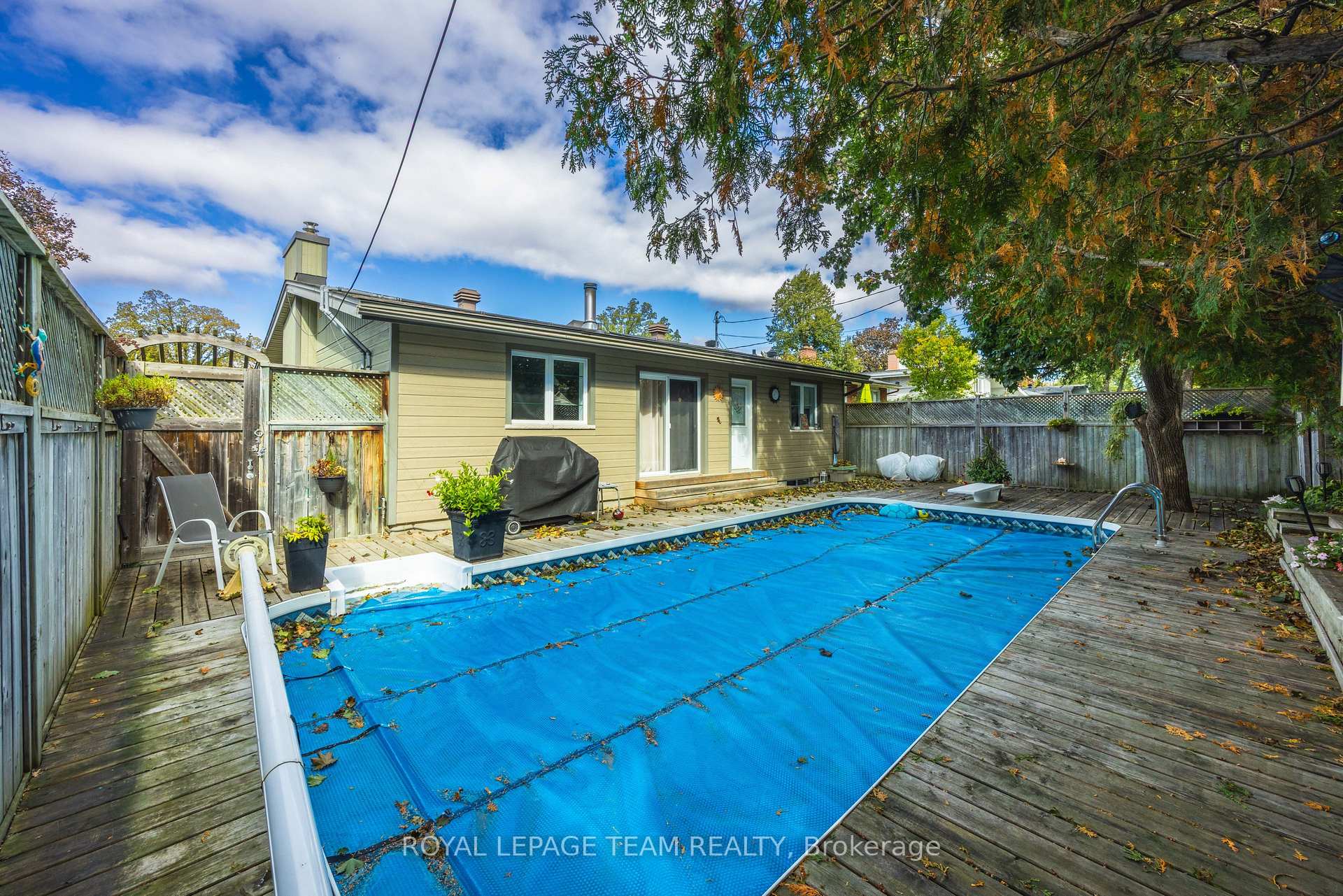 Photo 48 of 2128 Benjamin Avenue, Ottawa, McKellar Heights/Glabar Park — HOMEH