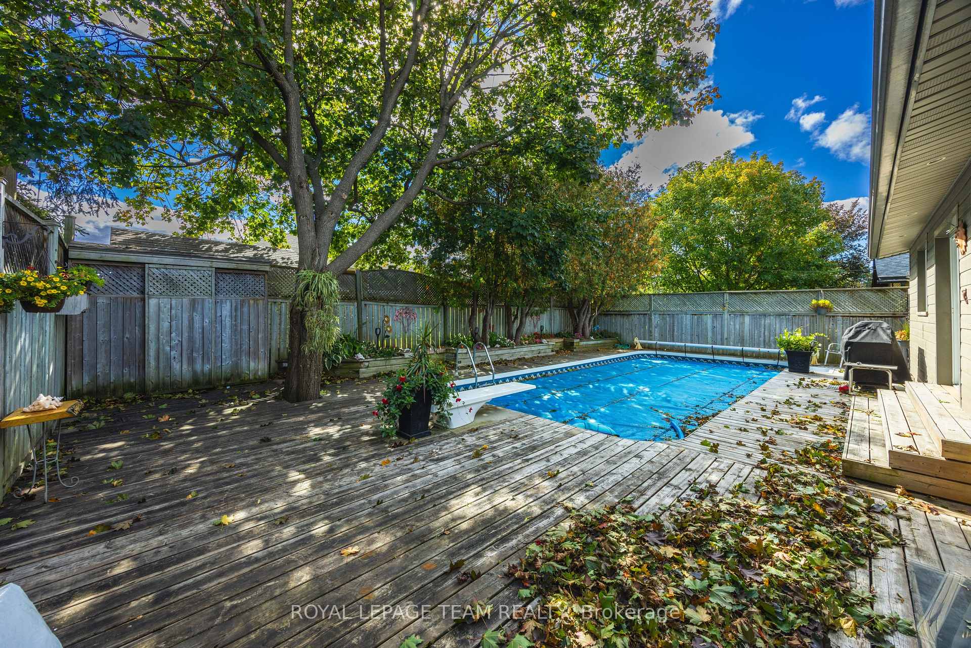 Photo 50 of 2128 Benjamin Avenue, Ottawa, McKellar Heights/Glabar Park — HOMEH