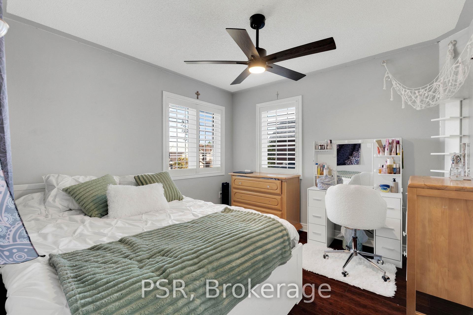 Photo 29 of 10 Baccarat Crescent, Brampton, Snelgrove — HOMEH