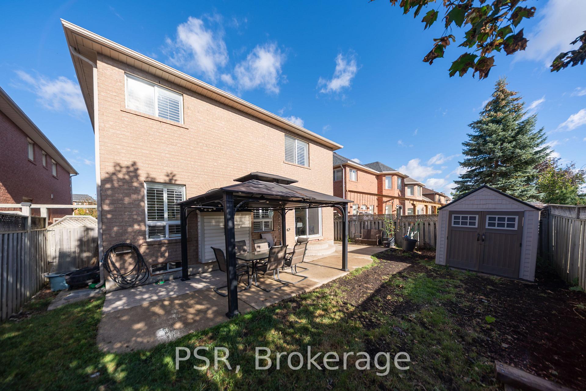 Photo 41 of 10 Baccarat Crescent, Brampton, Snelgrove — HOMEH