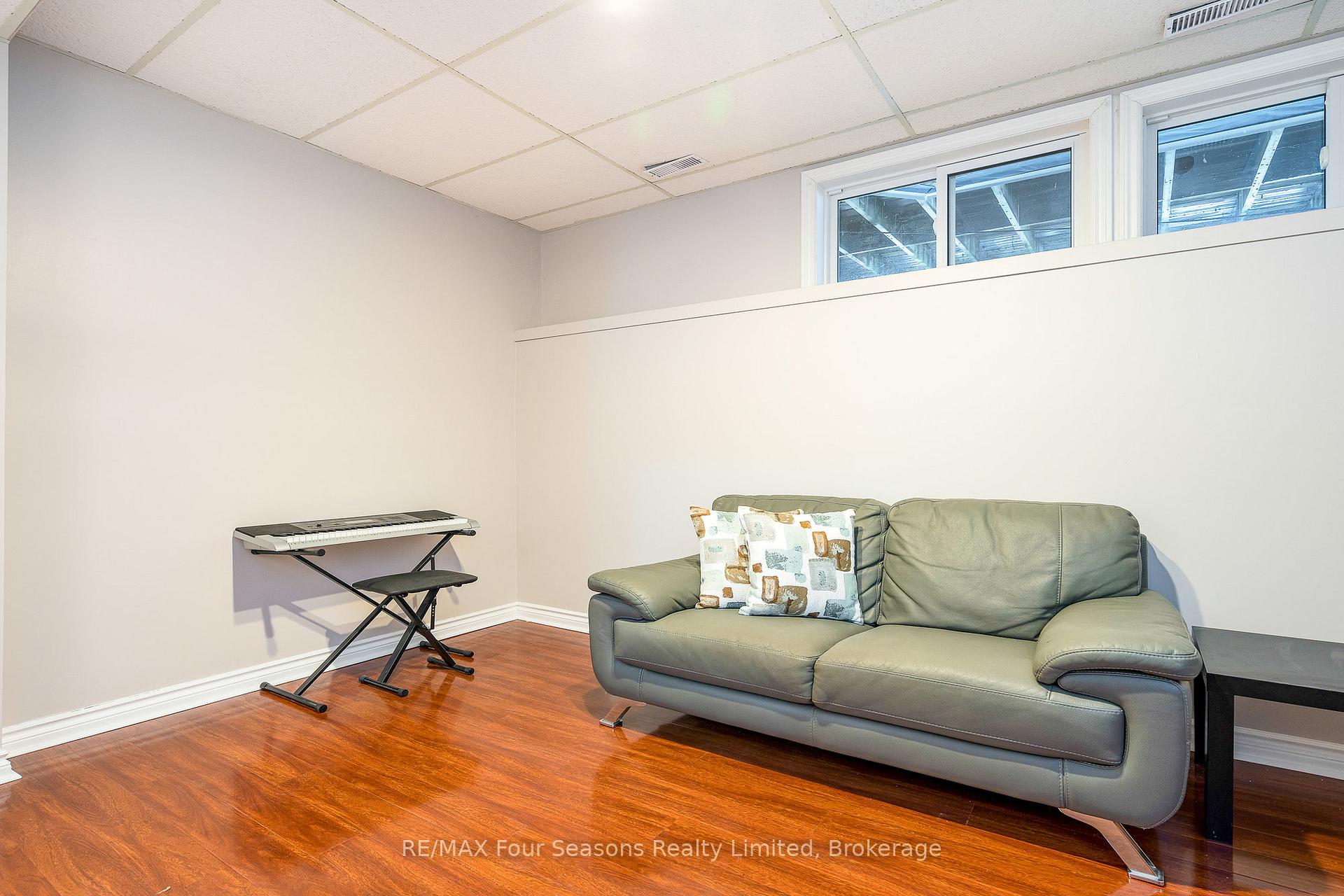 Photo 35 of Unit 25, 25 Starboard Road, Collingwood — HOMEH