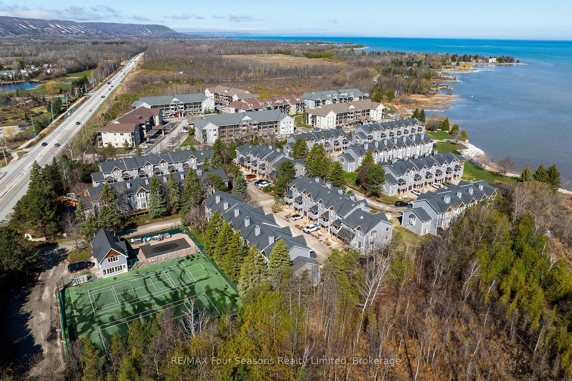Photo 36 of Unit 25, 25 Starboard Road, Collingwood — HOMEH