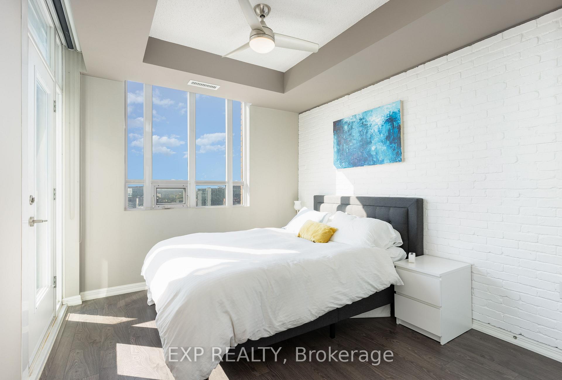 Photo 7 of Unit 2310, 125 Western Battery Road, Toronto, Niagara — HOMEH