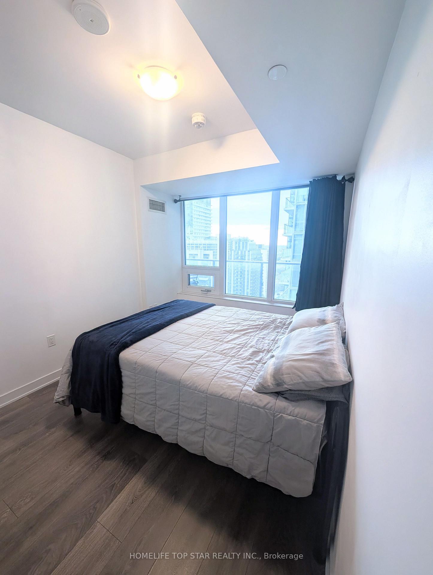 Photo 8 of Unit 2313, 195 Redpath Avenue NW, Toronto, Mount Pleasant West — HOMEH