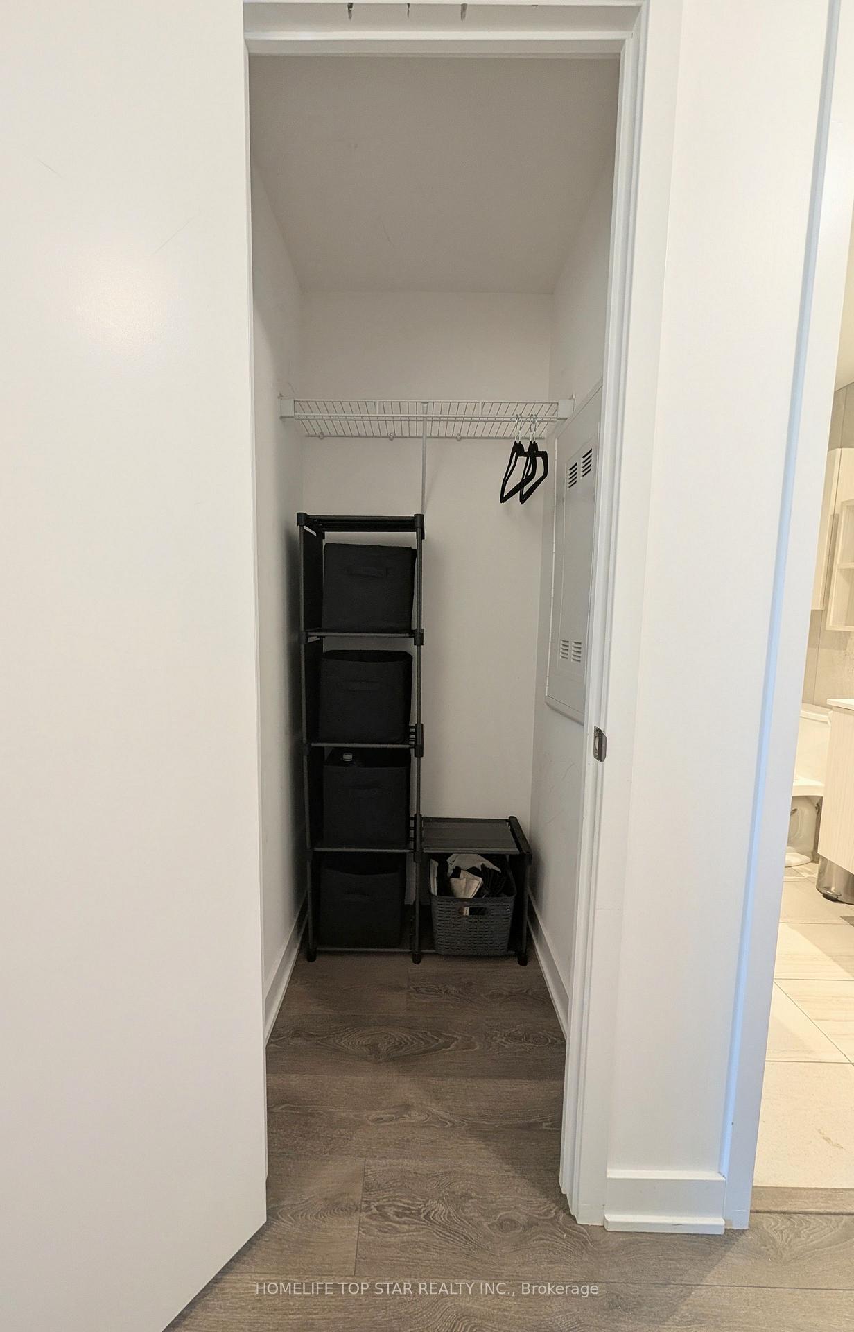 Photo 10 of Unit 2313, 195 Redpath Avenue NW, Toronto, Mount Pleasant West — HOMEH