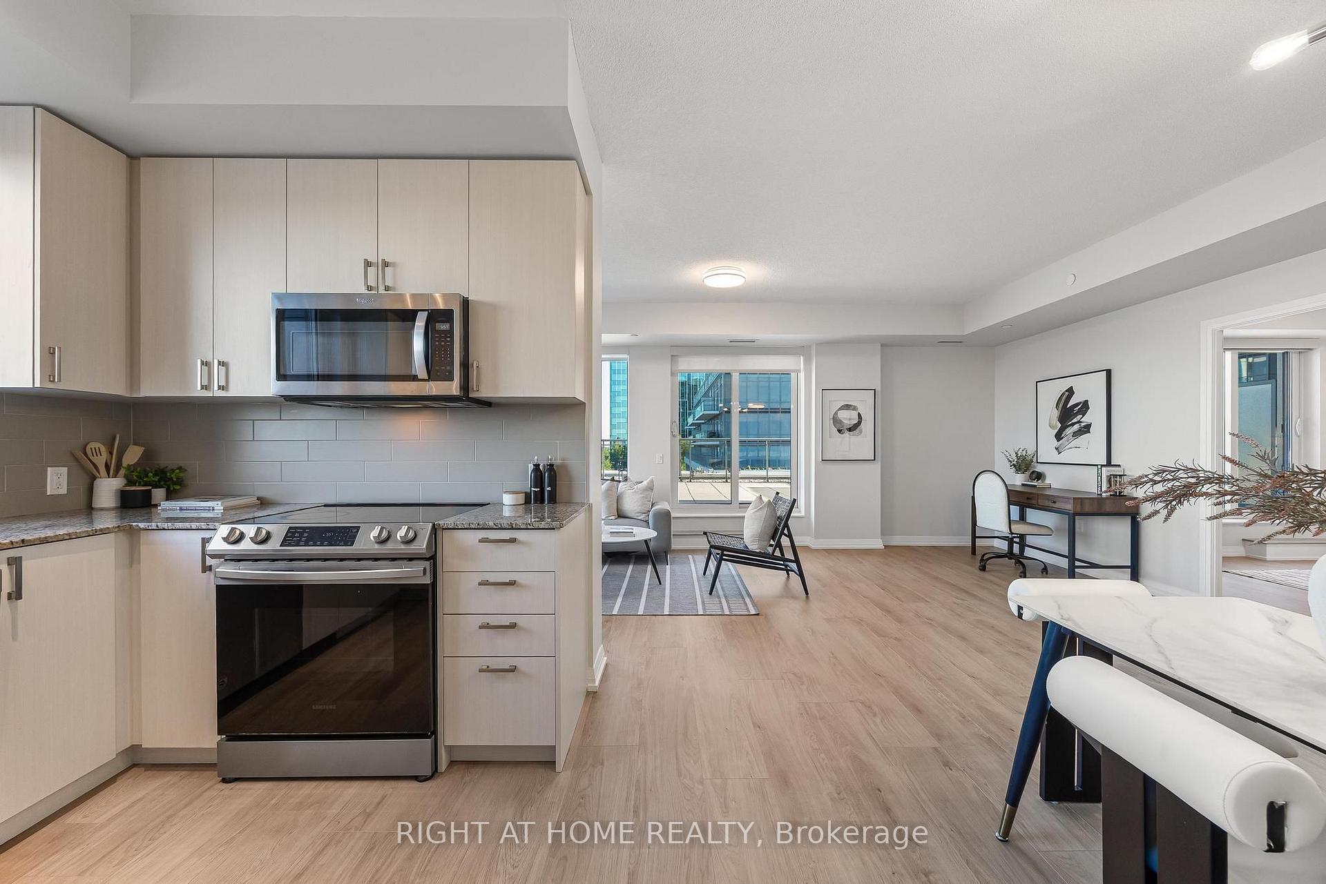 Photo 6 of Unit 660, 60 Ann O'Reilly Road, North York, Henry Farm — HOMEH
