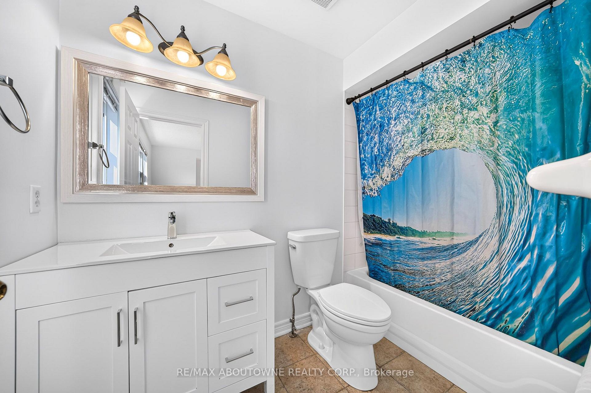 Photo 18 of 172 Roxton Road, Oakville, River Oaks — HOMEH