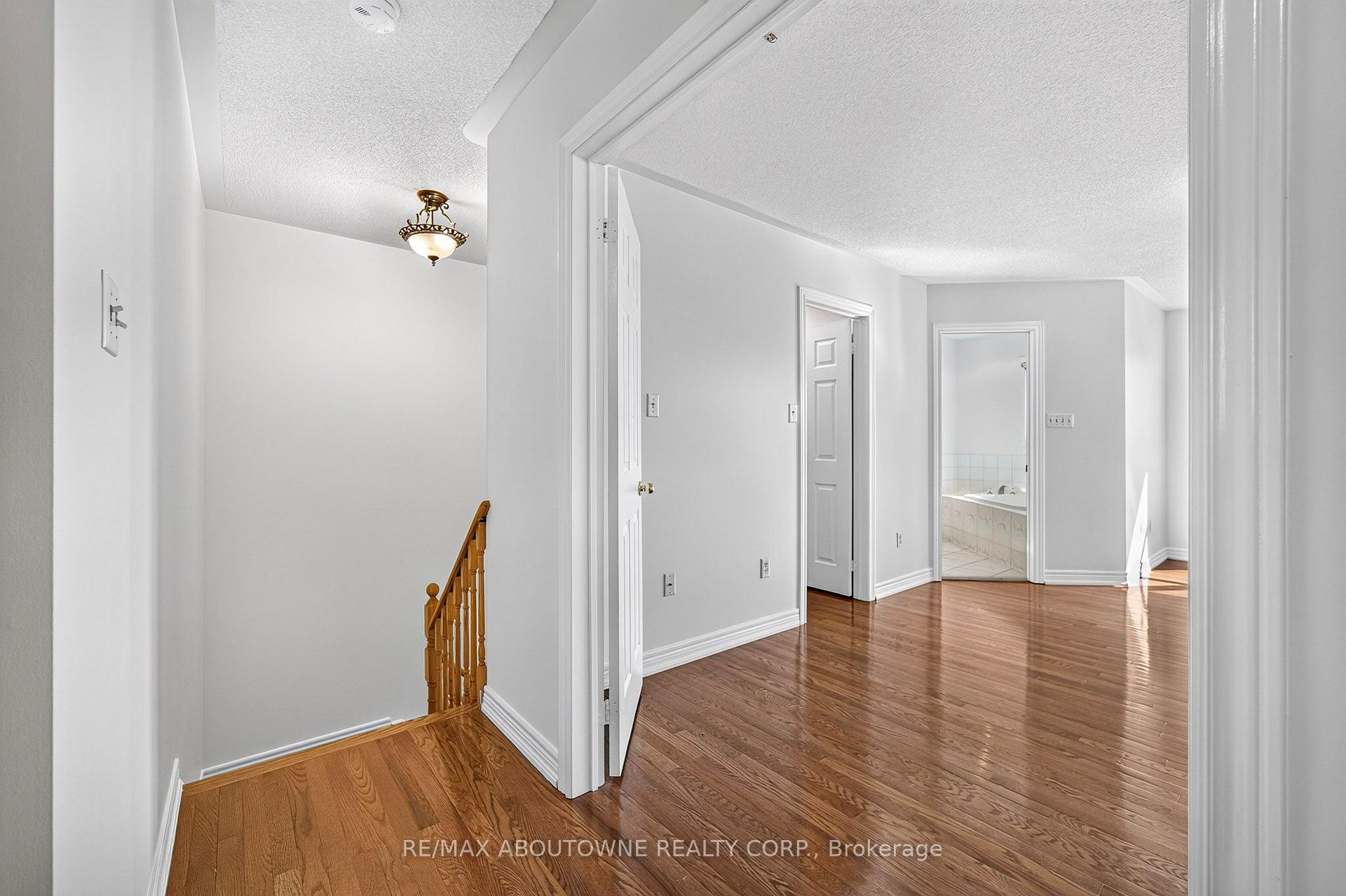 Photo 27 of 172 Roxton Road, Oakville, River Oaks — HOMEH