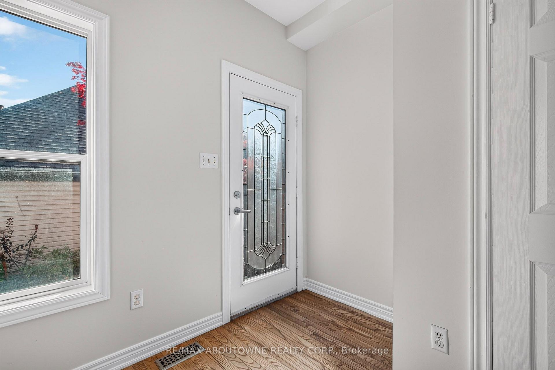 Photo 38 of 172 Roxton Road, Oakville, River Oaks — HOMEH