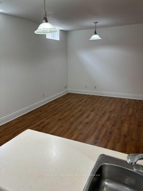 Photo 7 of 154 Regent Road, North York, Downsview-Roding-CFB — HOMEH