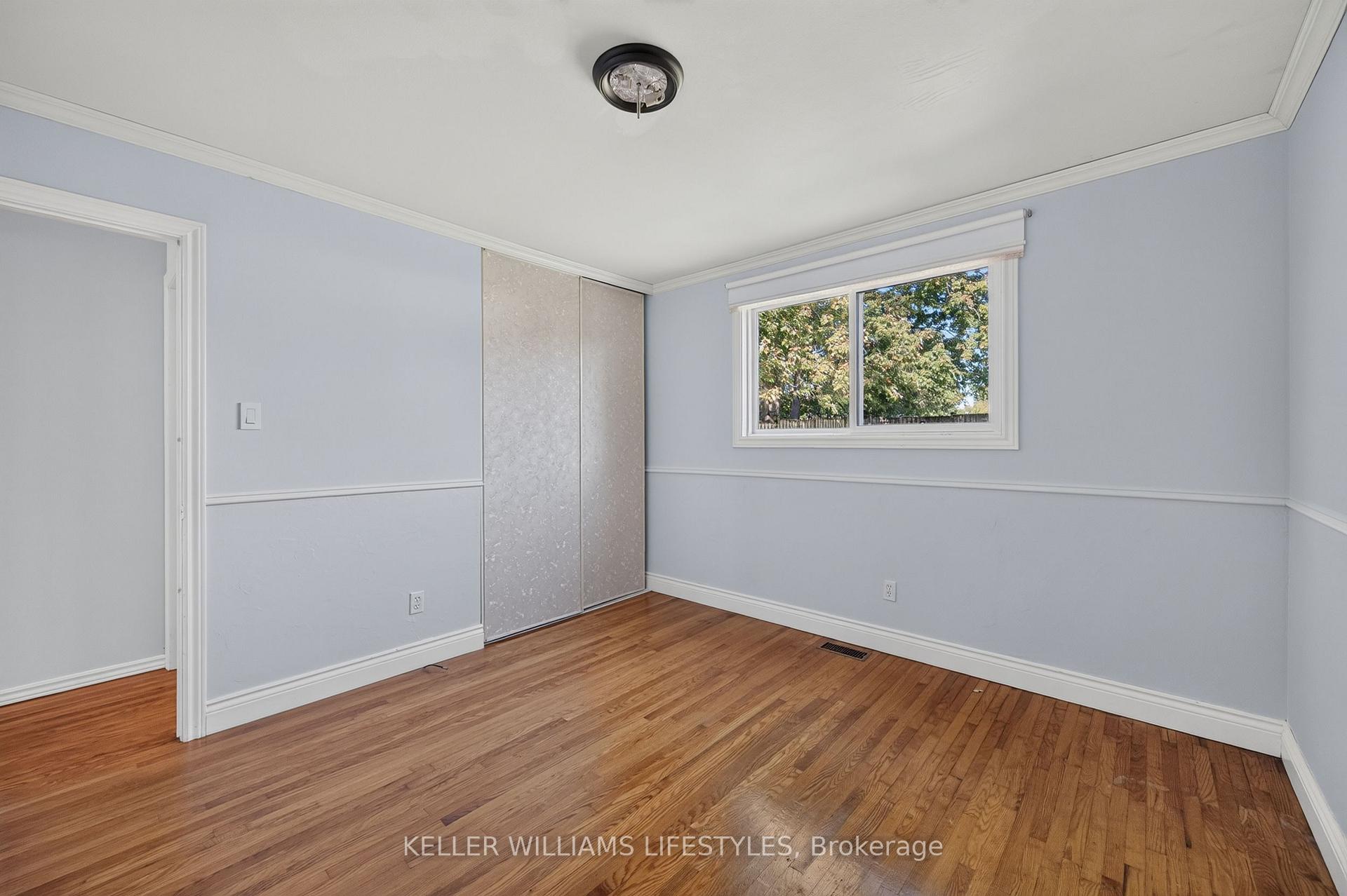 Photo 18 of 42 Stroud Crescent, London, South X — HOMEH