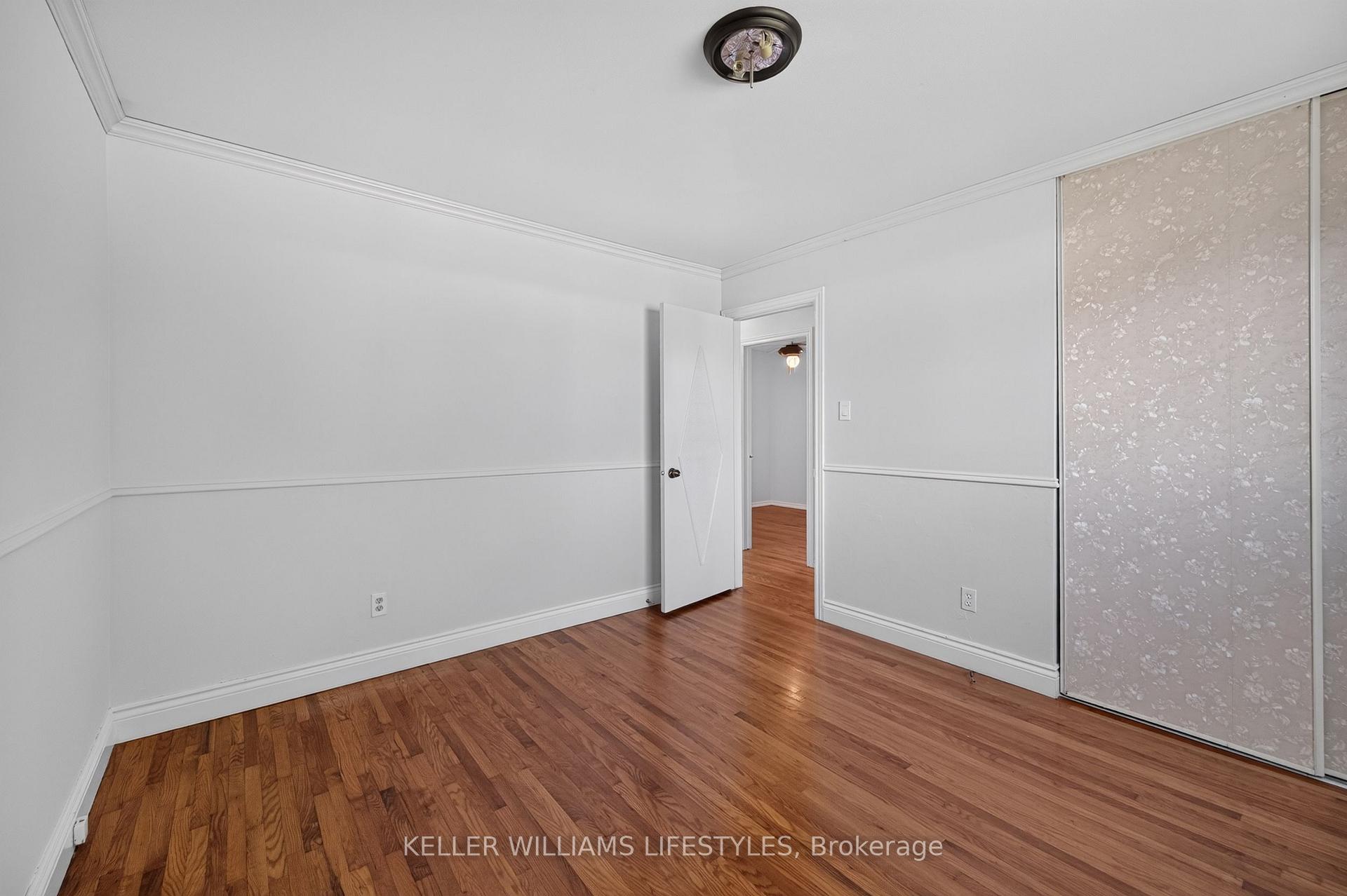 Photo 19 of 42 Stroud Crescent, London, South X — HOMEH