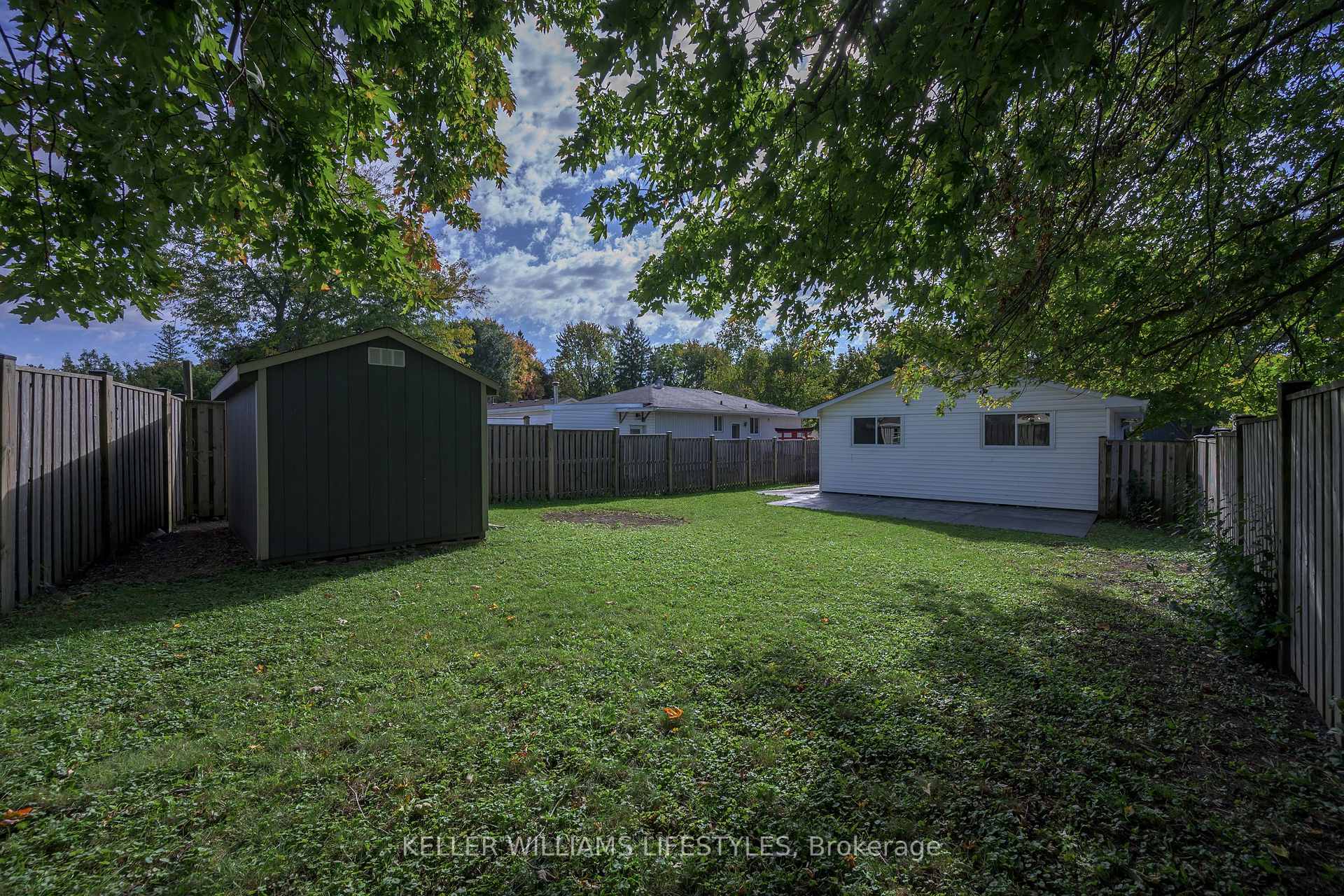 Photo 27 of 42 Stroud Crescent, London, South X — HOMEH