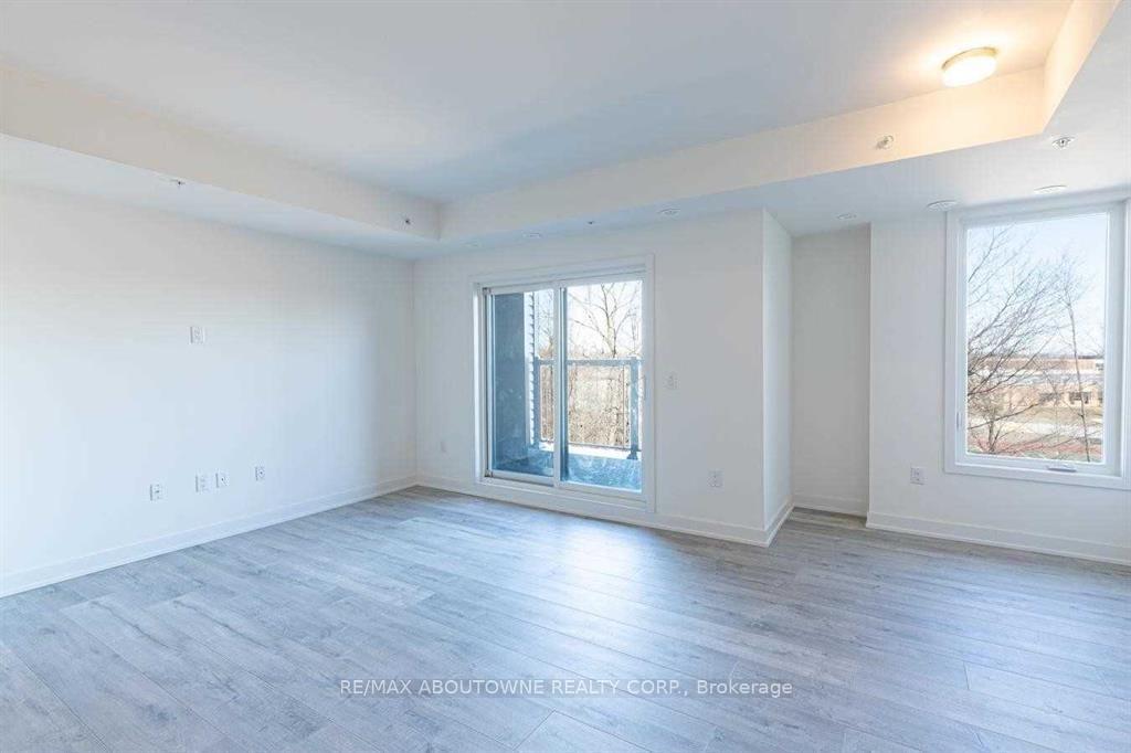 Photo 10 of Unit 18, 3483 Widdicombe Way, Mississauga, Erin Mills — HOMEH