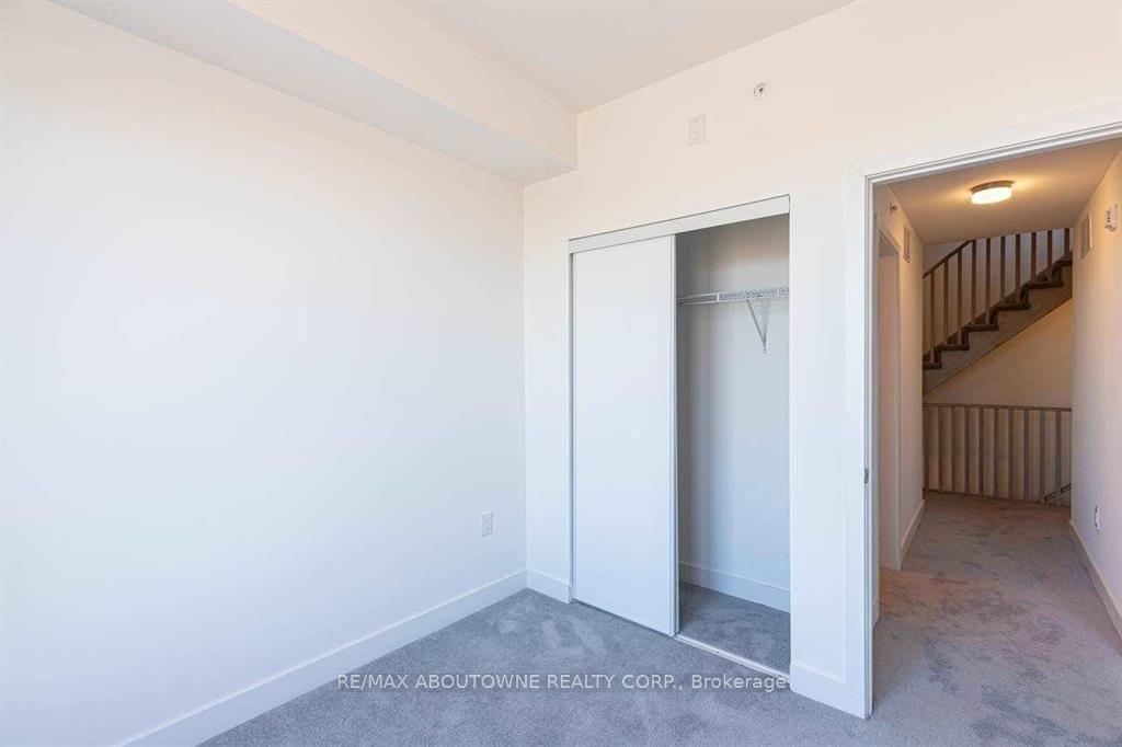 Photo 18 of Unit 18, 3483 Widdicombe Way, Mississauga, Erin Mills — HOMEH