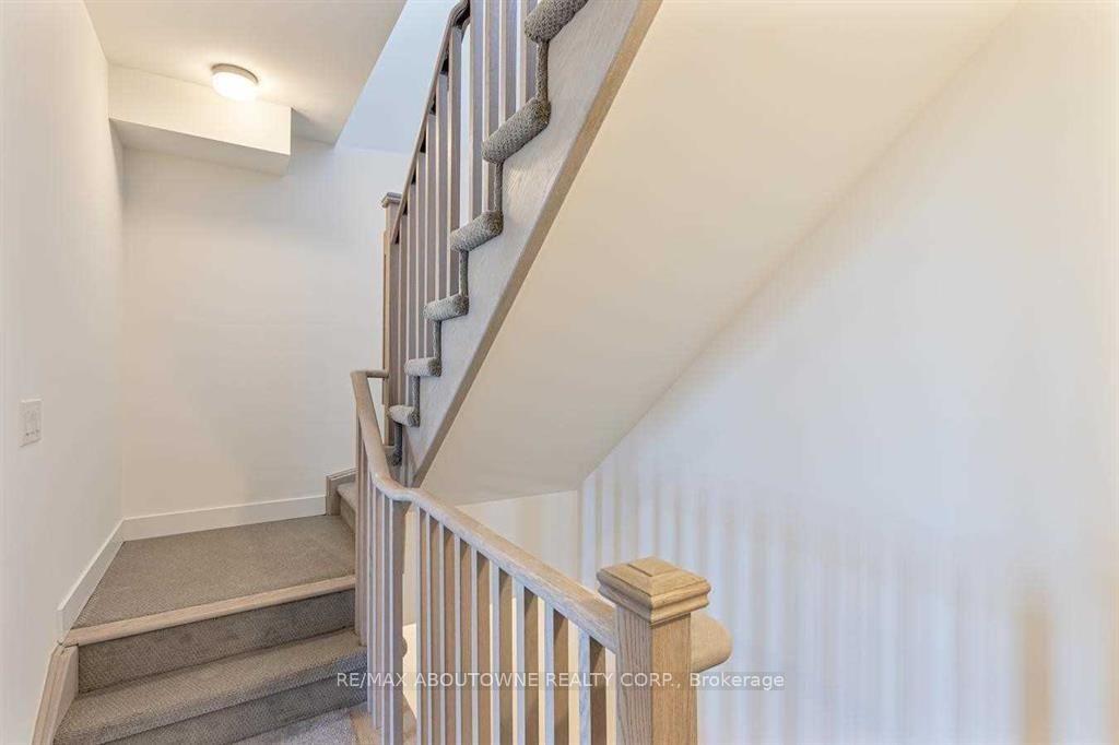 Photo 20 of Unit 18, 3483 Widdicombe Way, Mississauga, Erin Mills — HOMEH