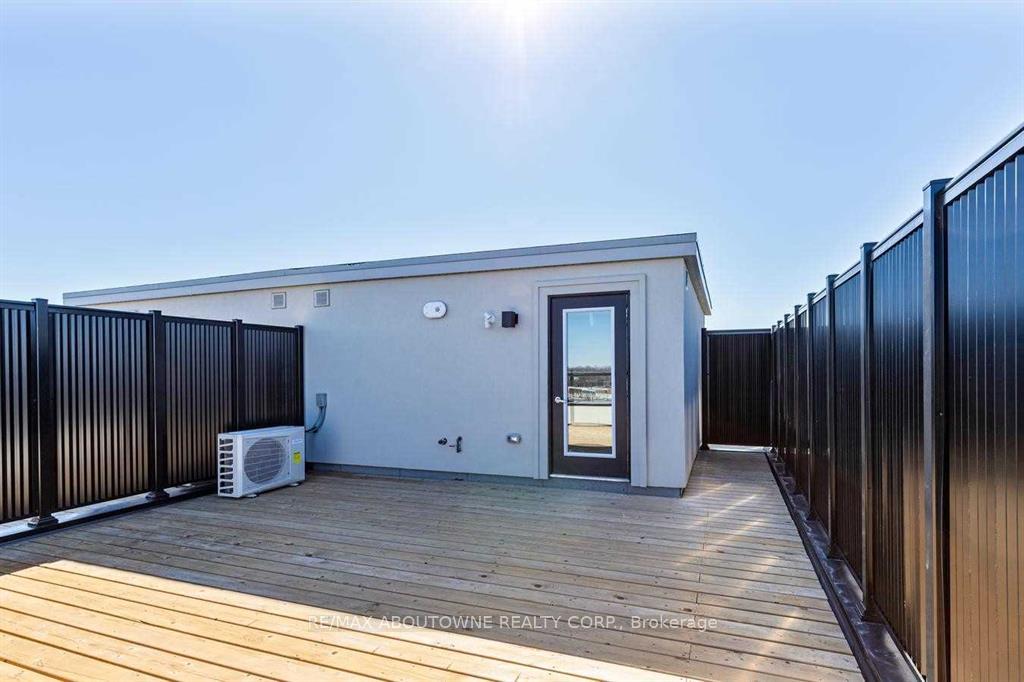Photo 21 of Unit 18, 3483 Widdicombe Way, Mississauga, Erin Mills — HOMEH
