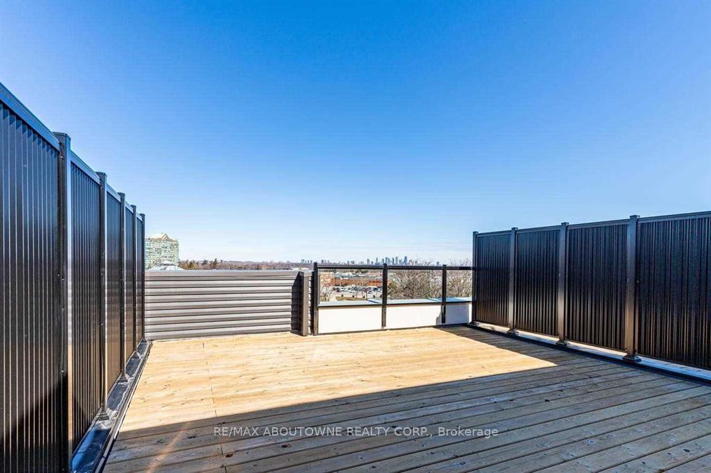 Photo 22 of Unit 18, 3483 Widdicombe Way, Mississauga, Erin Mills — HOMEH